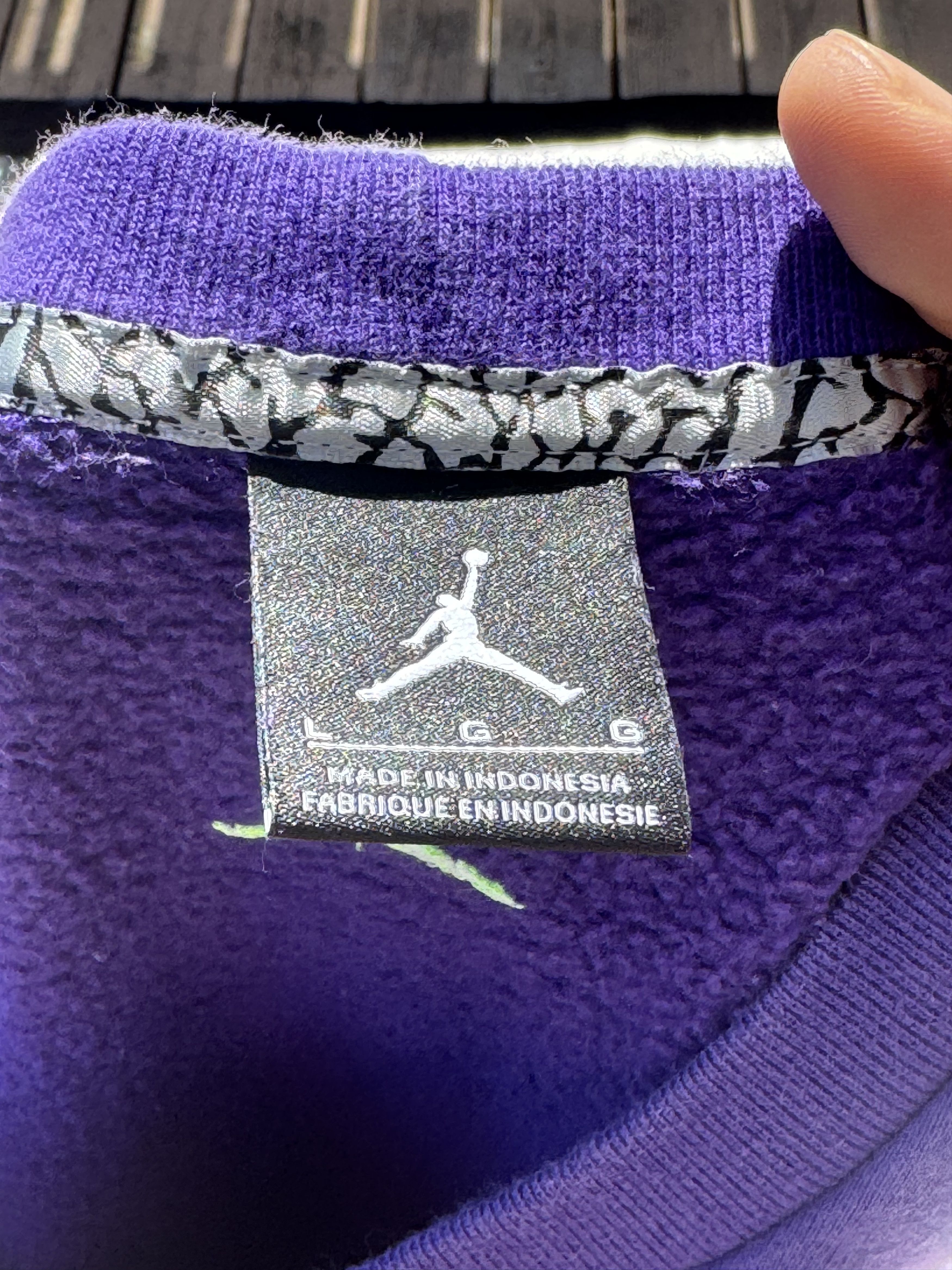 Jordan Brand Nike x Vintage NIKE Air Jordan Flight Club Sweatshirt Size US L / EU 52-54 / 3 - 3 Thumbnail