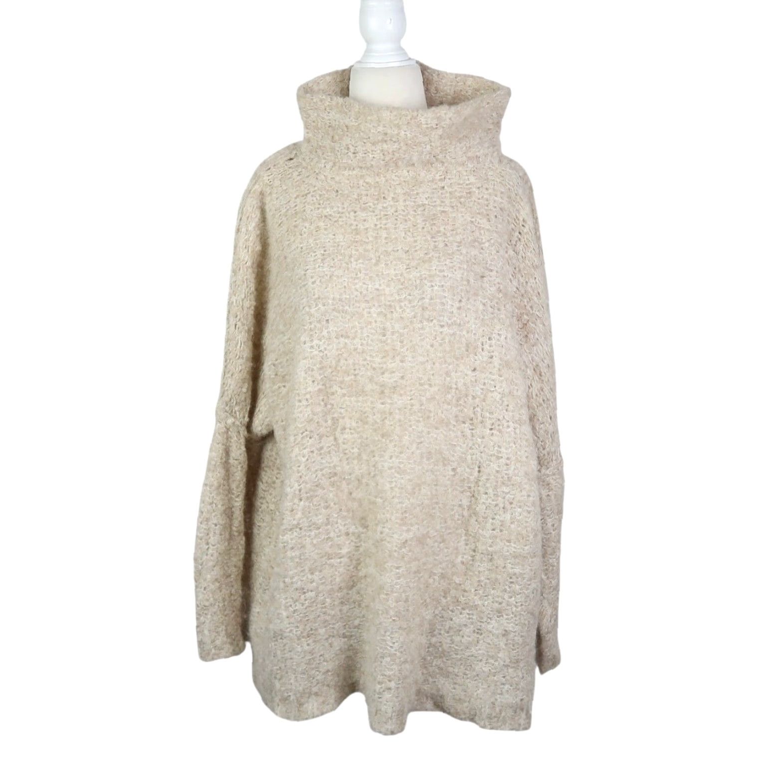 Free People Free People Cream Tan Fuzzy Alpaca Wool Funnel Neck Sweater M Size M / US 6-8 / IT 42-44 - 2 Thumbnail