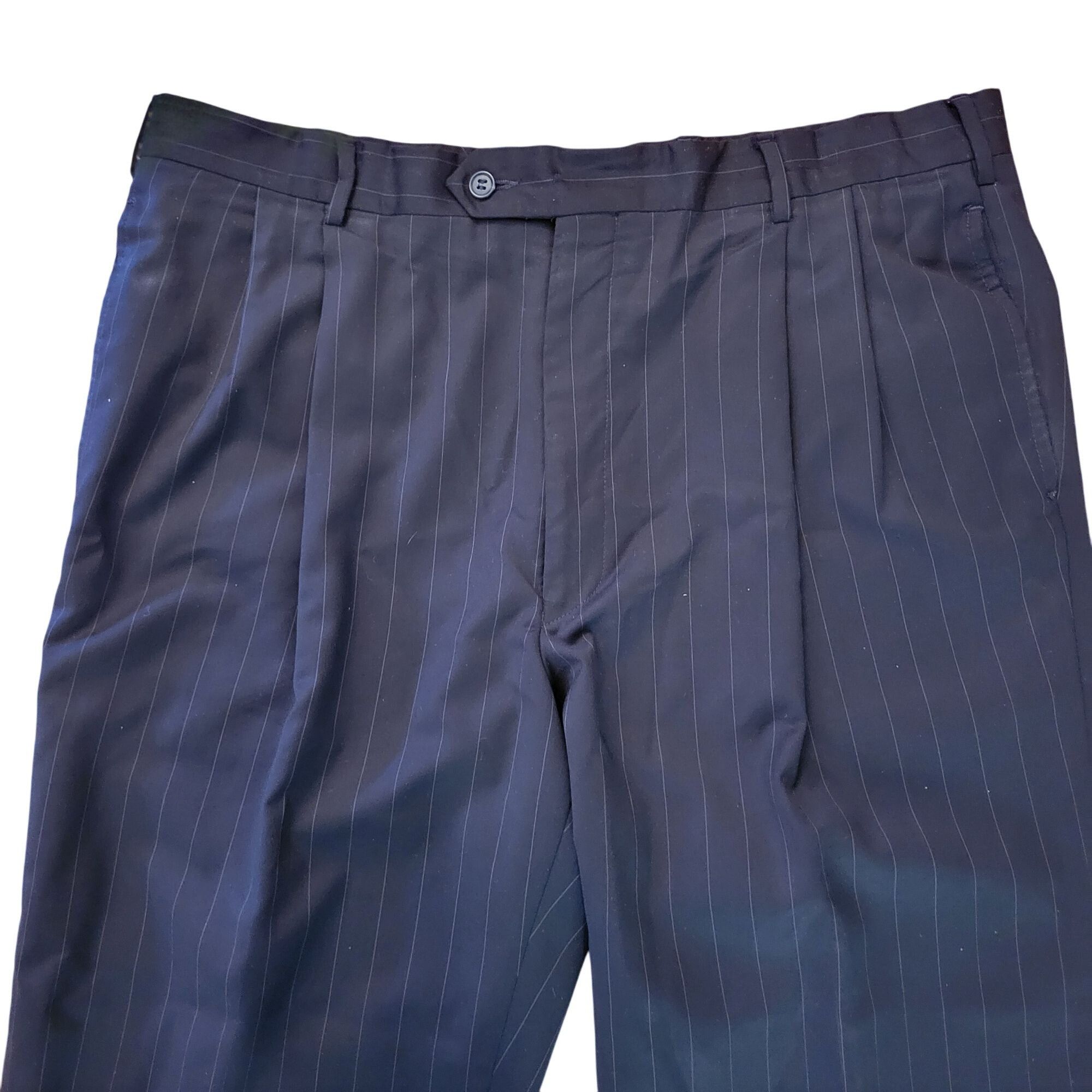 Jos. A. Bank Jos A Bank 2 Pc Black Pinstripe 3 Button Suit 44R Wool 39x30 Size 44R - 15 Thumbnail