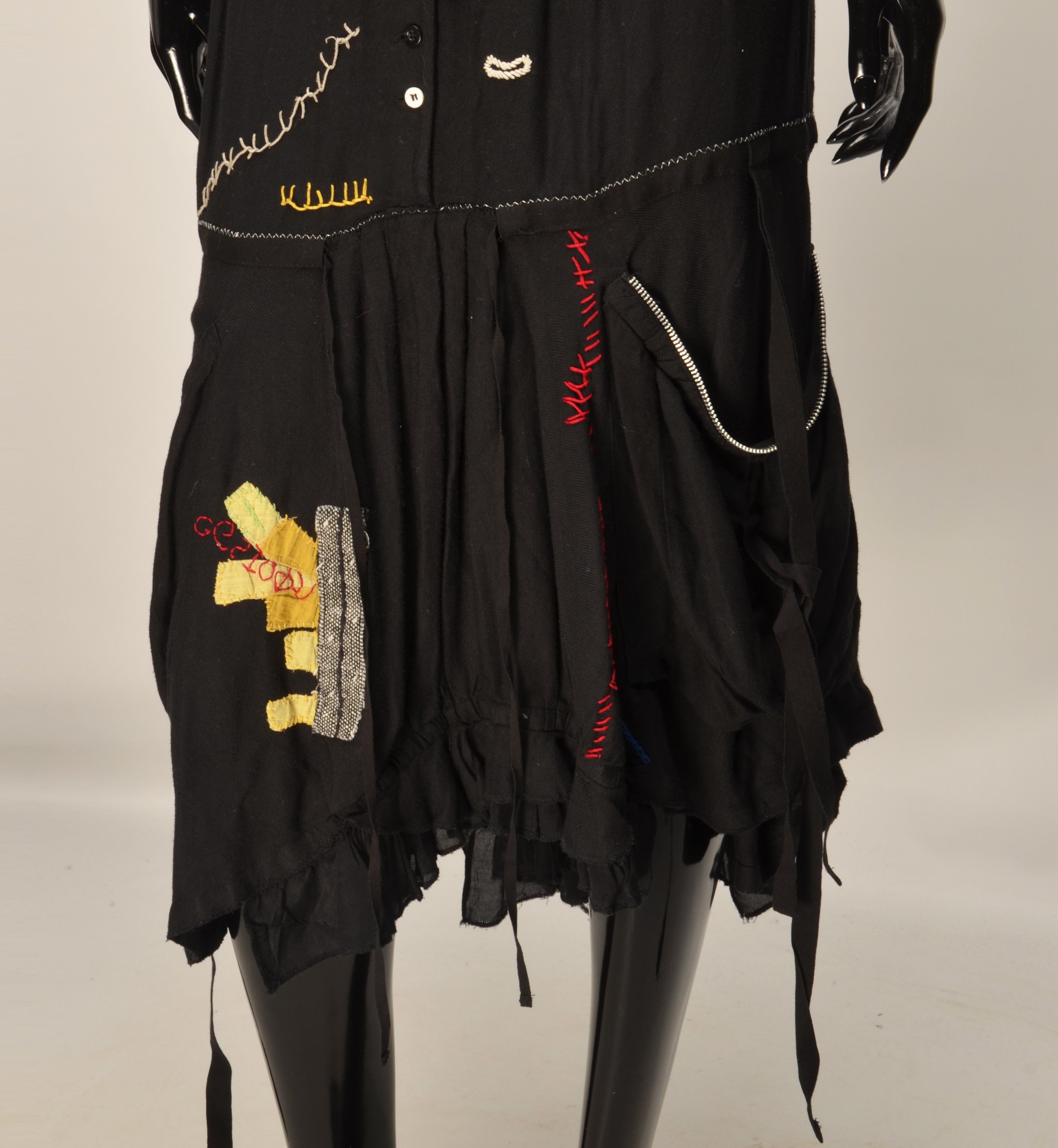 Desigual Desigual Grunge Avant Garde Embroidered Asymmetrical Skirt Size 28" / US 6 / IT 42 - 11 Thumbnail