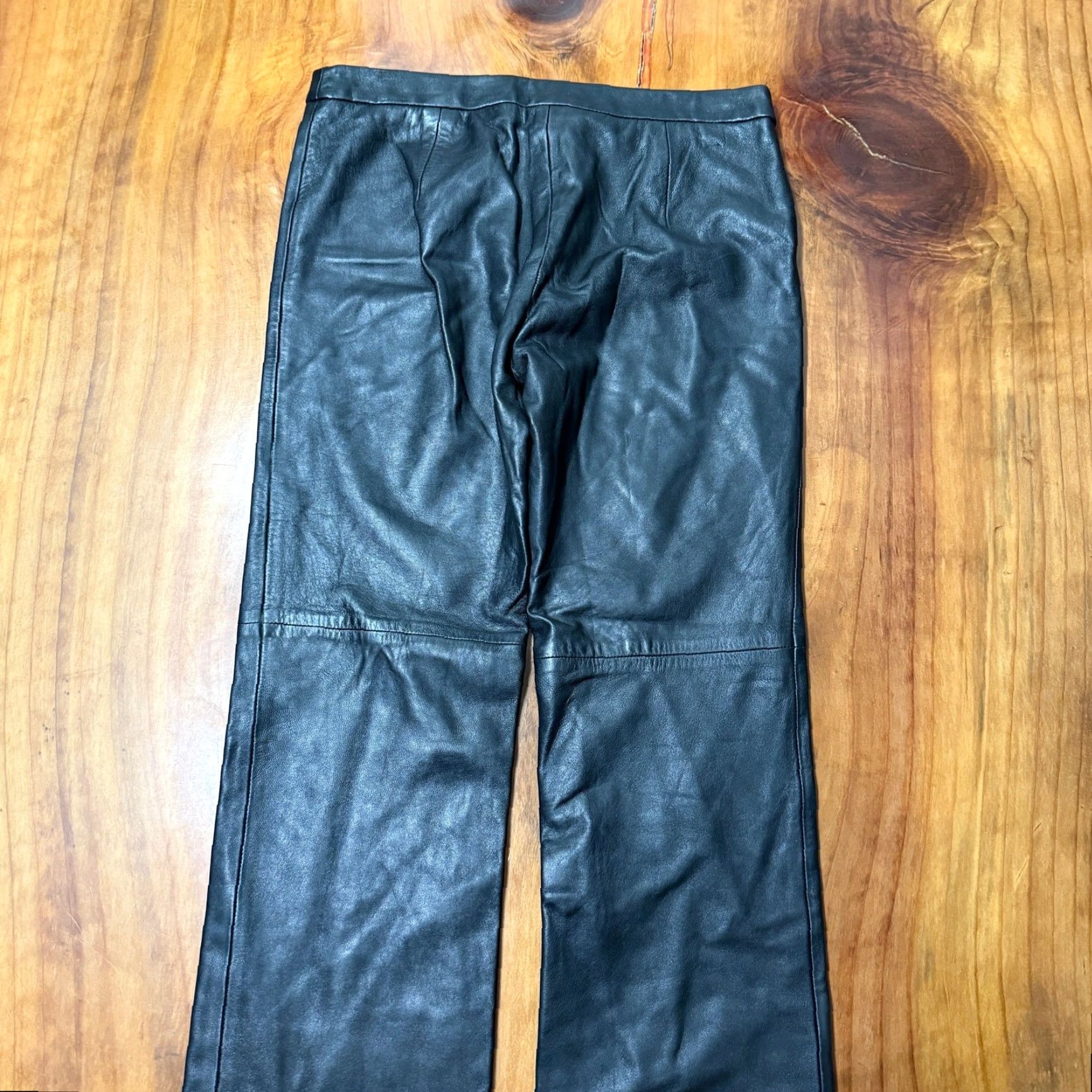 Bcbgmaxazria VINTAGE BCBGMAXAZRIA Pants Leather Bootcut Y2K Women's 4 Black, 28W Inseam 32, Flat Front, Zip, Dry Clean Only, Chic, Casual, Biker Lined Size 27" / US 4 / IT 40 - 6 Thumbnail