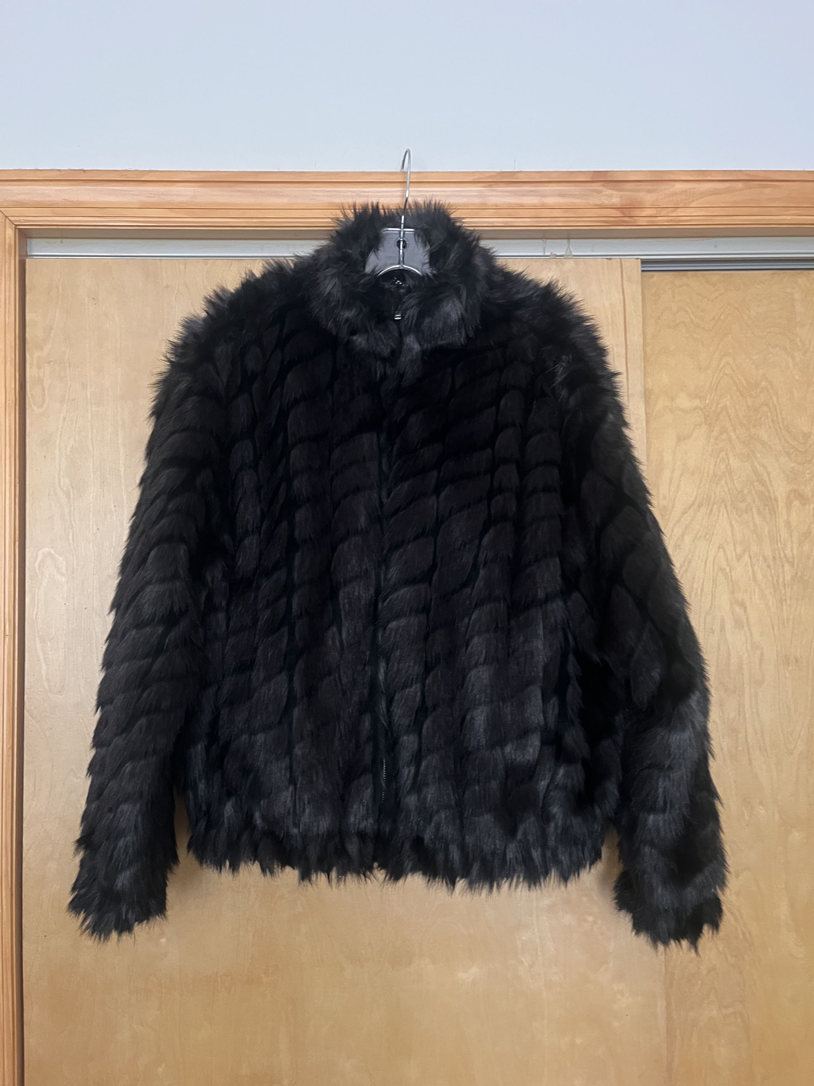 Supreme Supreme 2-Tone WINDSTOPPER FAUX FUR | Grailed