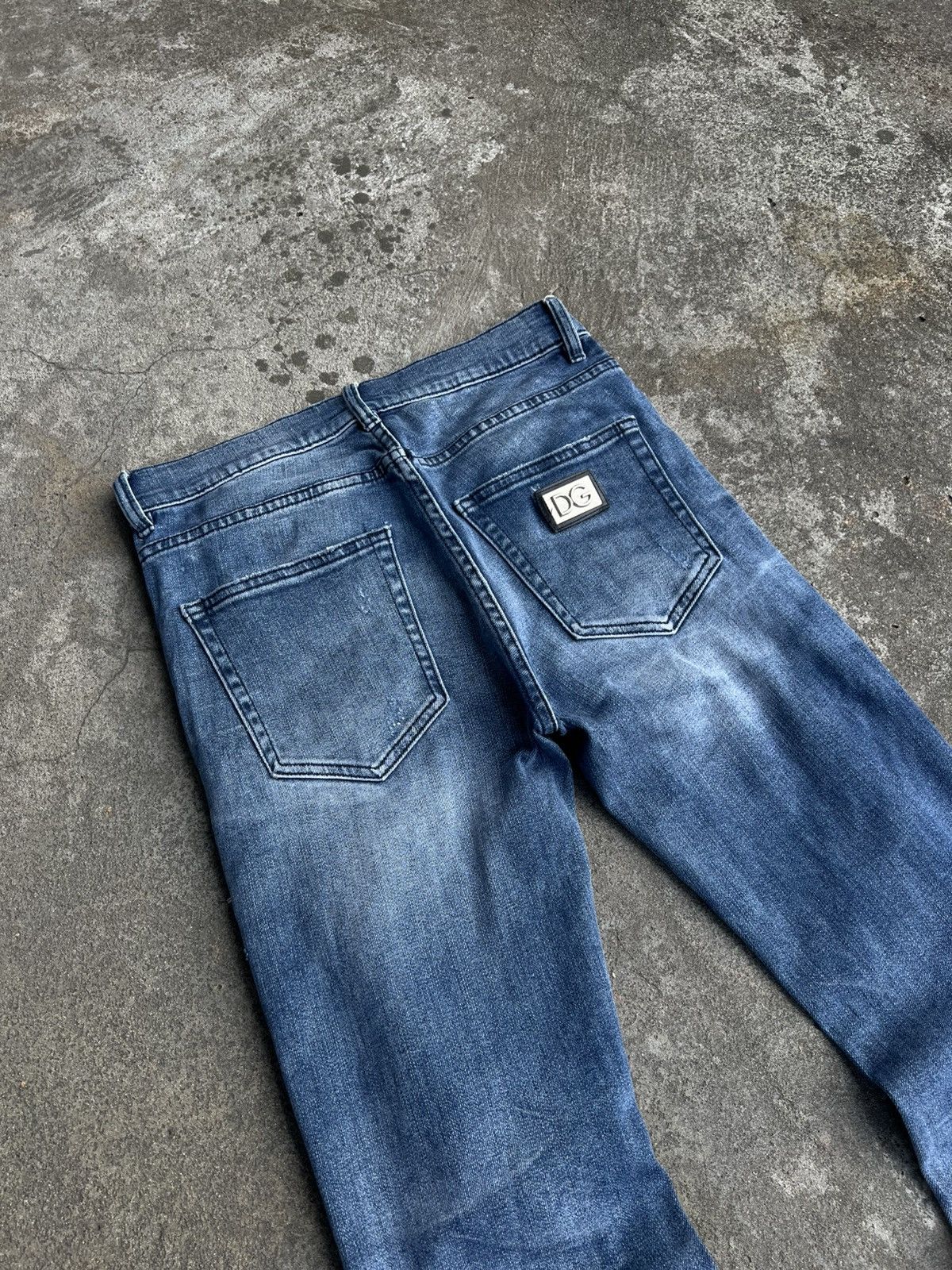 Dolce & Gabbana Crazy Vintage Dolce&Gabbana Big Metal Logo Distressed Jeans Size US 31 - 4 Thumbnail