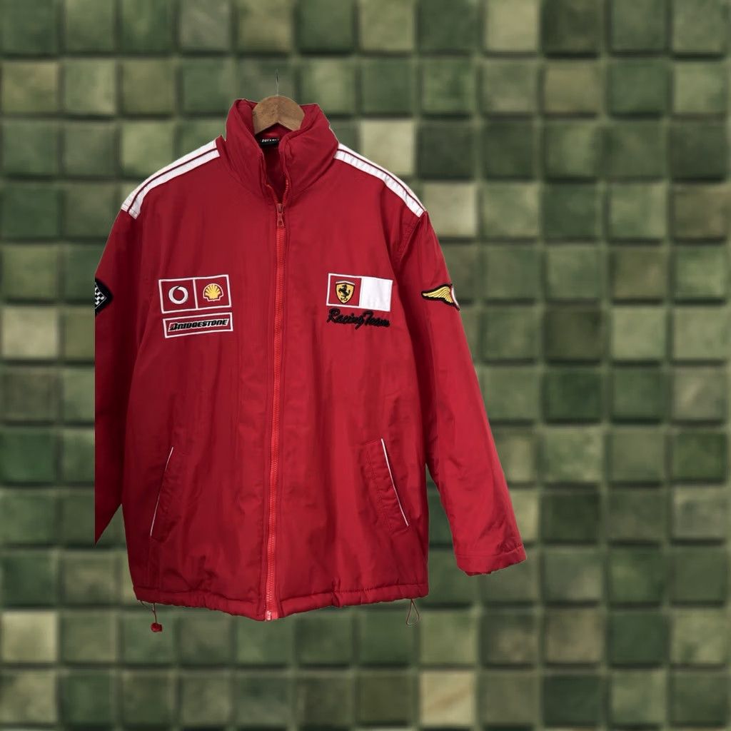 Ferrari VINTAGE Ferrari Jacket Men M Red Nylon Windbreaker Racing 90s Cars Benched recreations Size US M / EU 48-50 / 2 - 1 Thumbnail