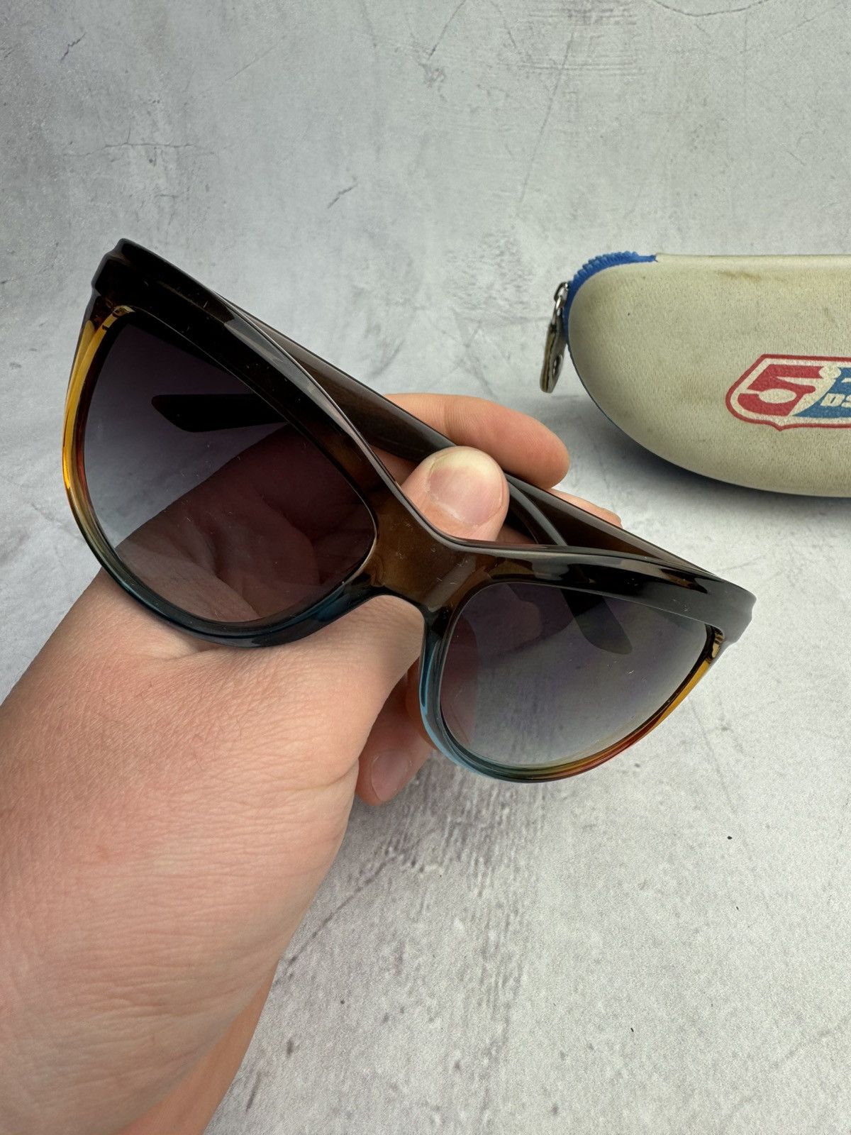 Diesel Sunglasses Vintage Eyewear Logo Y2K Case