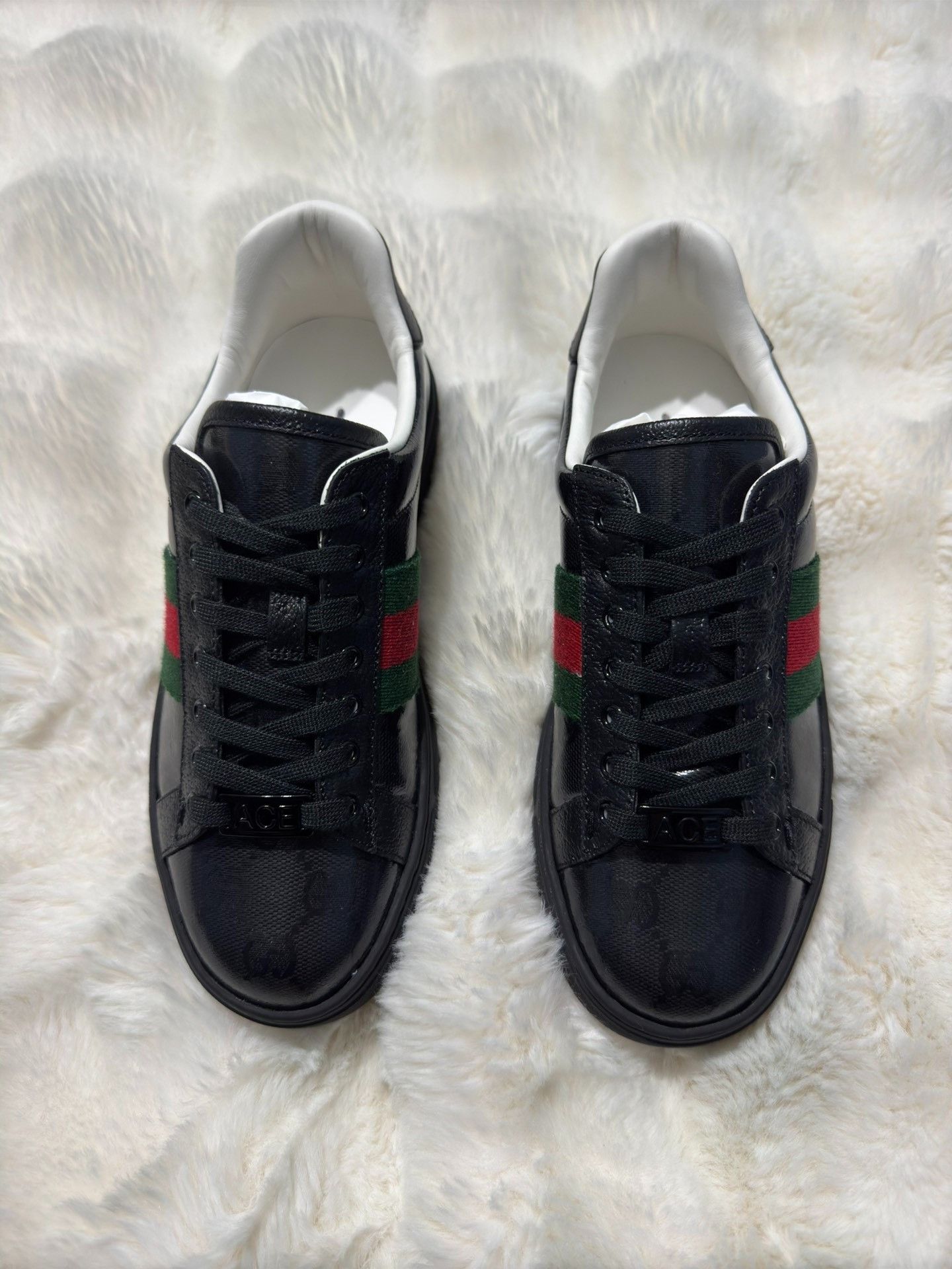Gucci Gucci's new dark pattern full print casual board shoes size Size US 5 / EU 37 - 2 Thumbnail