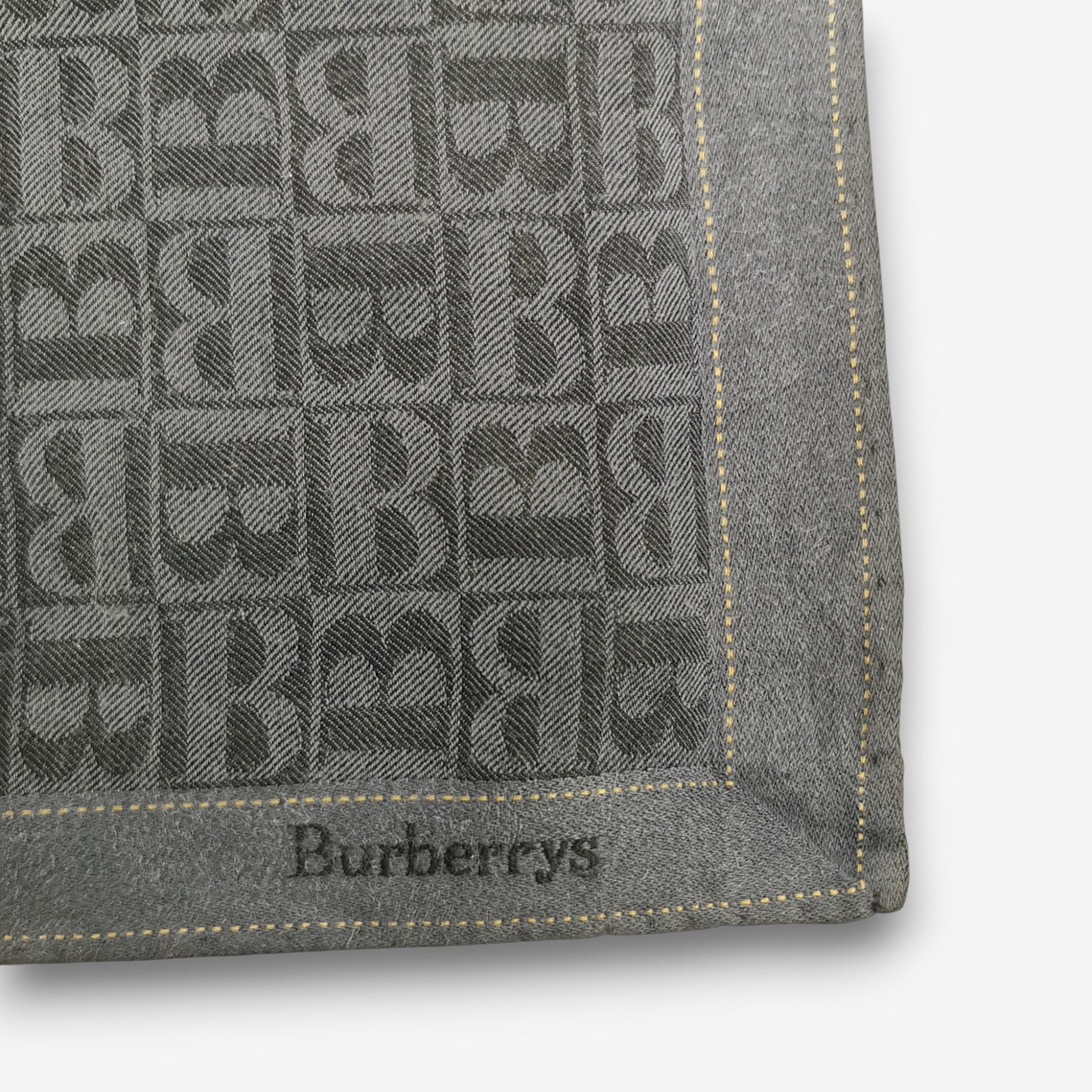 Burberry Vintage Burberry Handkerchief Bandana Neckerchief Size ONE SIZE - 3 Thumbnail