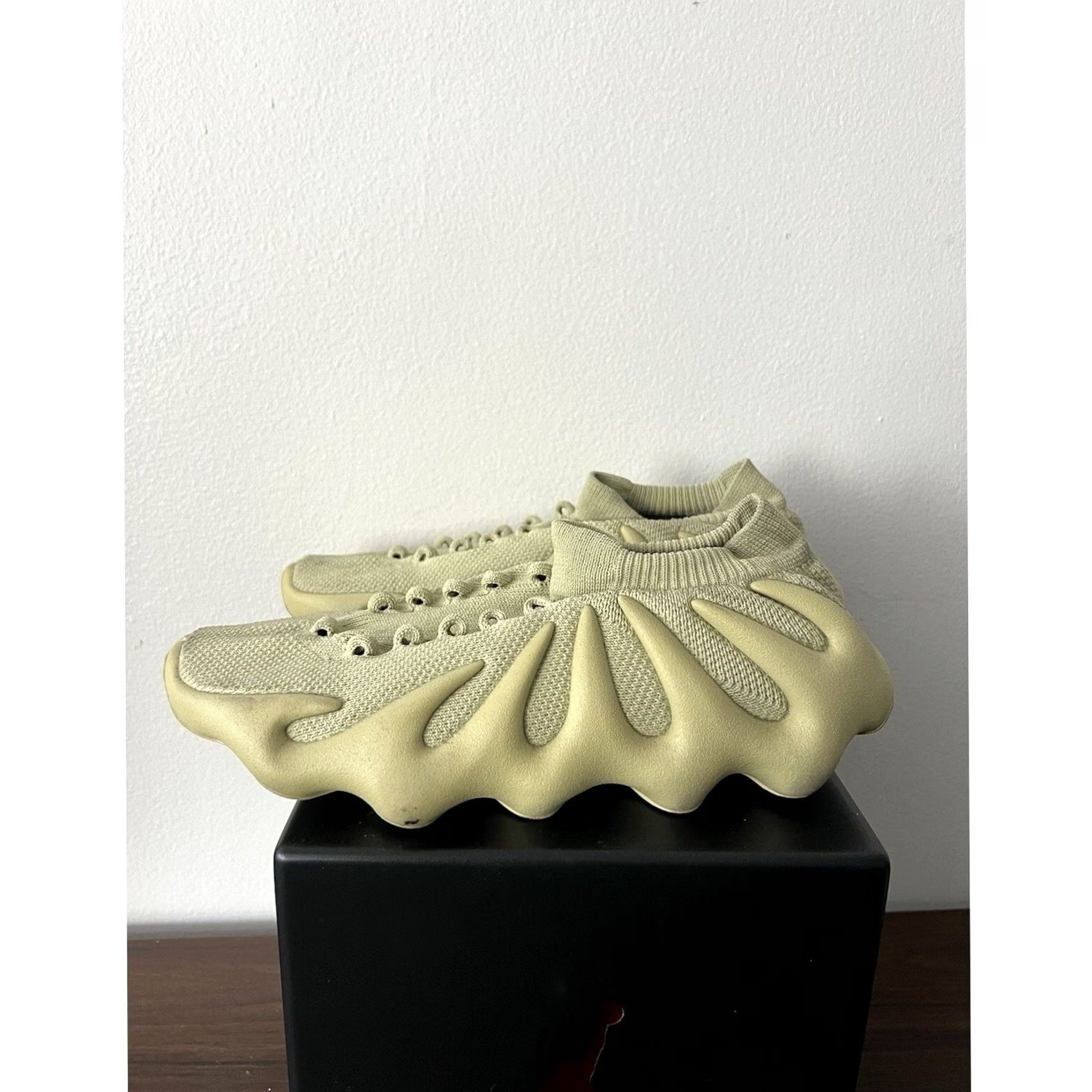 Adidas Adidas Yeezy 450 Resin Sneaker Men 9 US Green Size US 9 / EU 42 - 2 Thumbnail