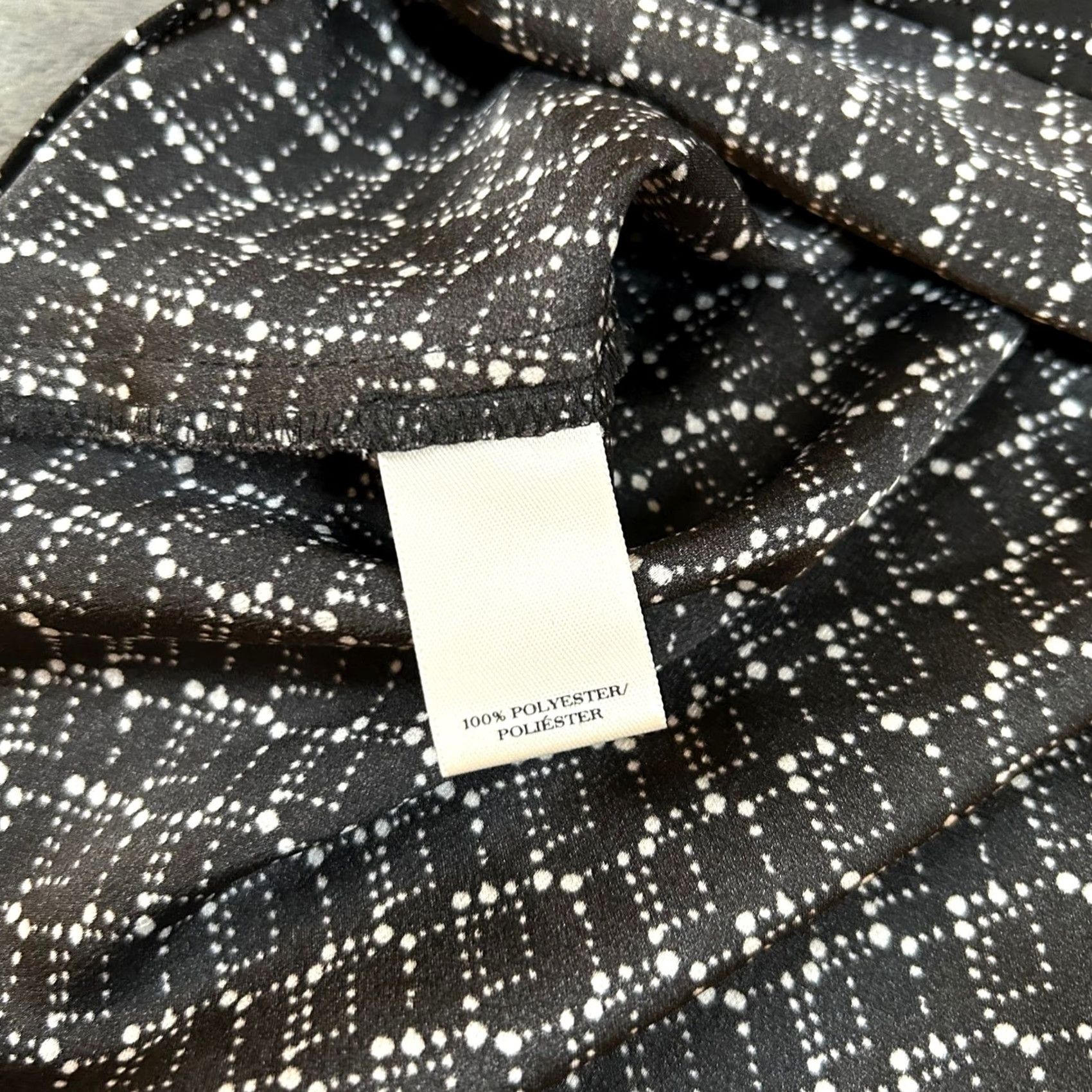 Ann Taylor VINTAGE Ann Taylor Black White Geometric Print Long Sleeve Blouse Womens Size 0 Career Size XS / US 0-2 / IT 36-38 - 6 Thumbnail