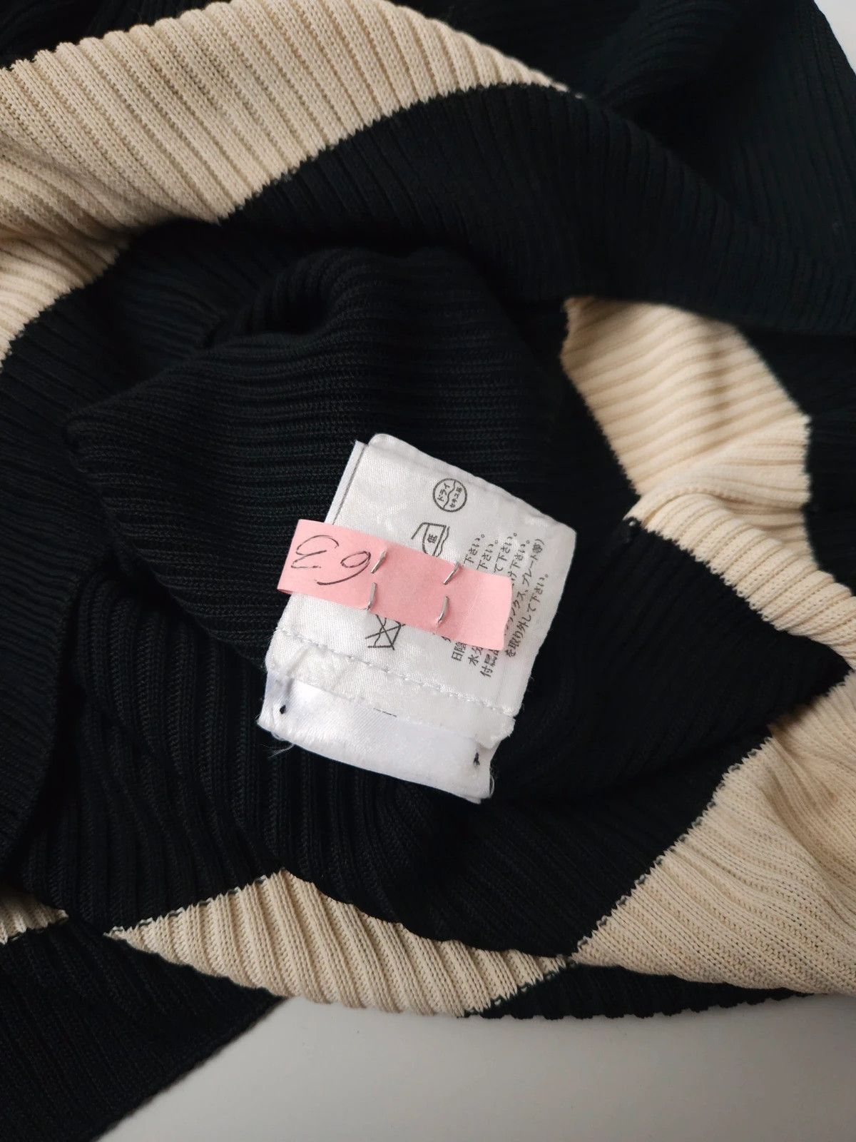 Chanel SS2001 Chanel viscose ribbed see through knit Size S / US 4 / IT 40 - 16 Thumbnail