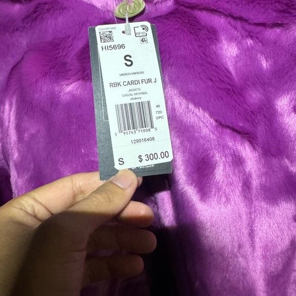 Reebok NWT REEBOK X CARDI B FUR PURPLE FUR JACKET SZ SMALL S Size S / US 4 / IT 40 - 7 Thumbnail