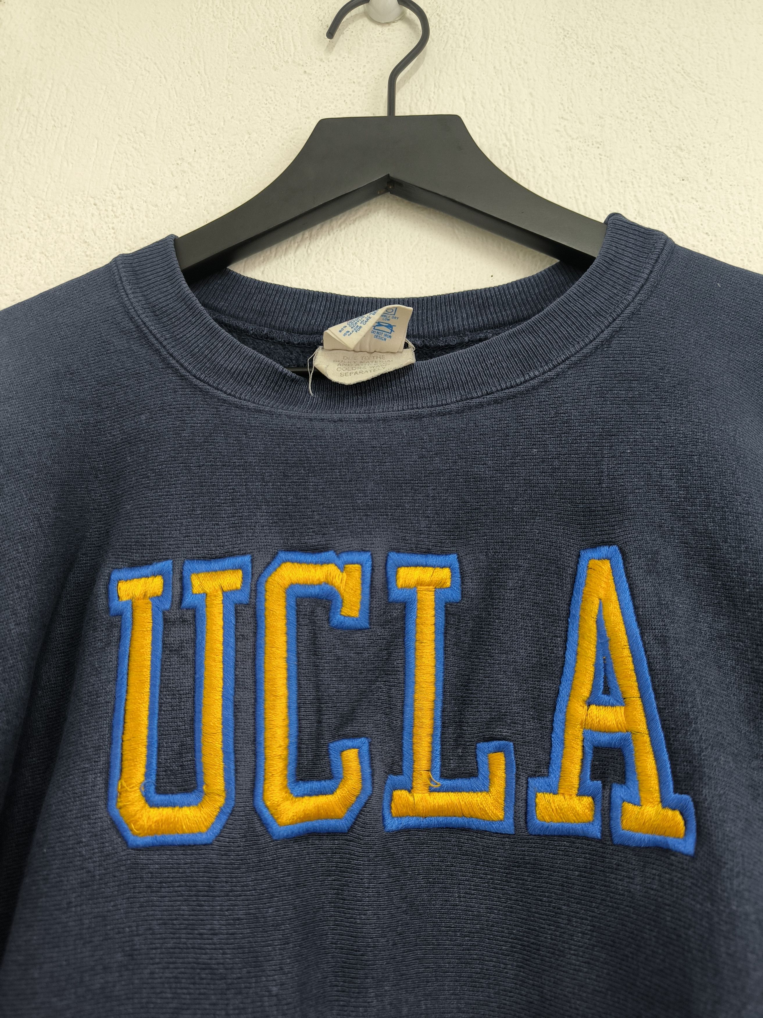 Champion Vintage 80's Champion UCLA Reverse Weave Sweat USA Made Size US XL / EU 56 / 4 - 4 Thumbnail