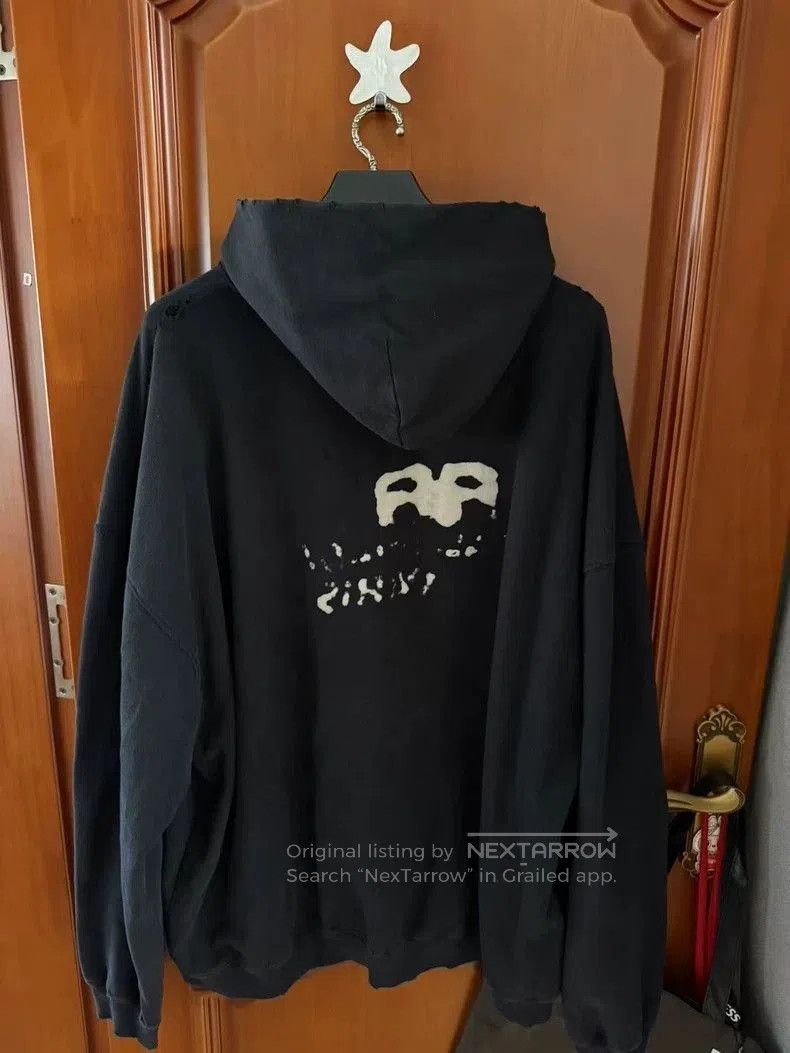 Balenciaga Balenciaga Splatter Logo Hoodie L. Size US L / EU 52-54 / 3 - 2 Thumbnail