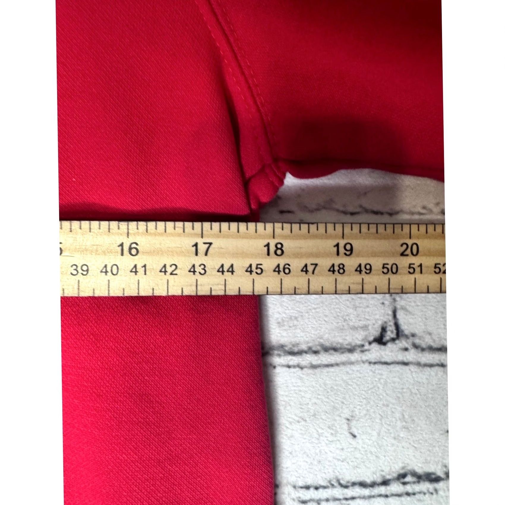 Vintage Columbia Sportswear Red Long Sleeve Crewneck Sweatshirt Mens Size M Size US M / EU 48-50 / 2 - 6 Thumbnail