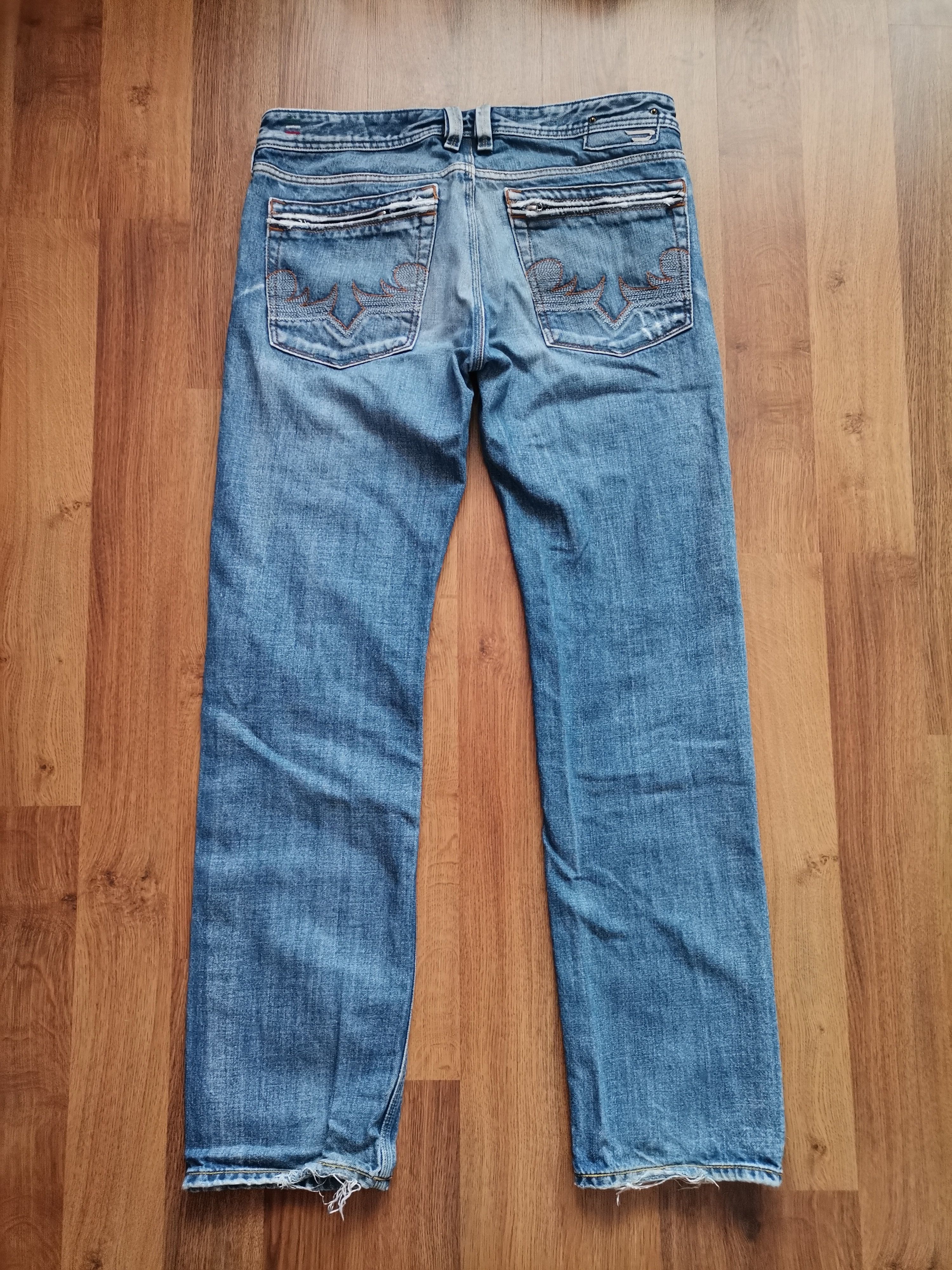 image of Diesel Yarik Distressed Jeans in Denim, Men's (Size 34)