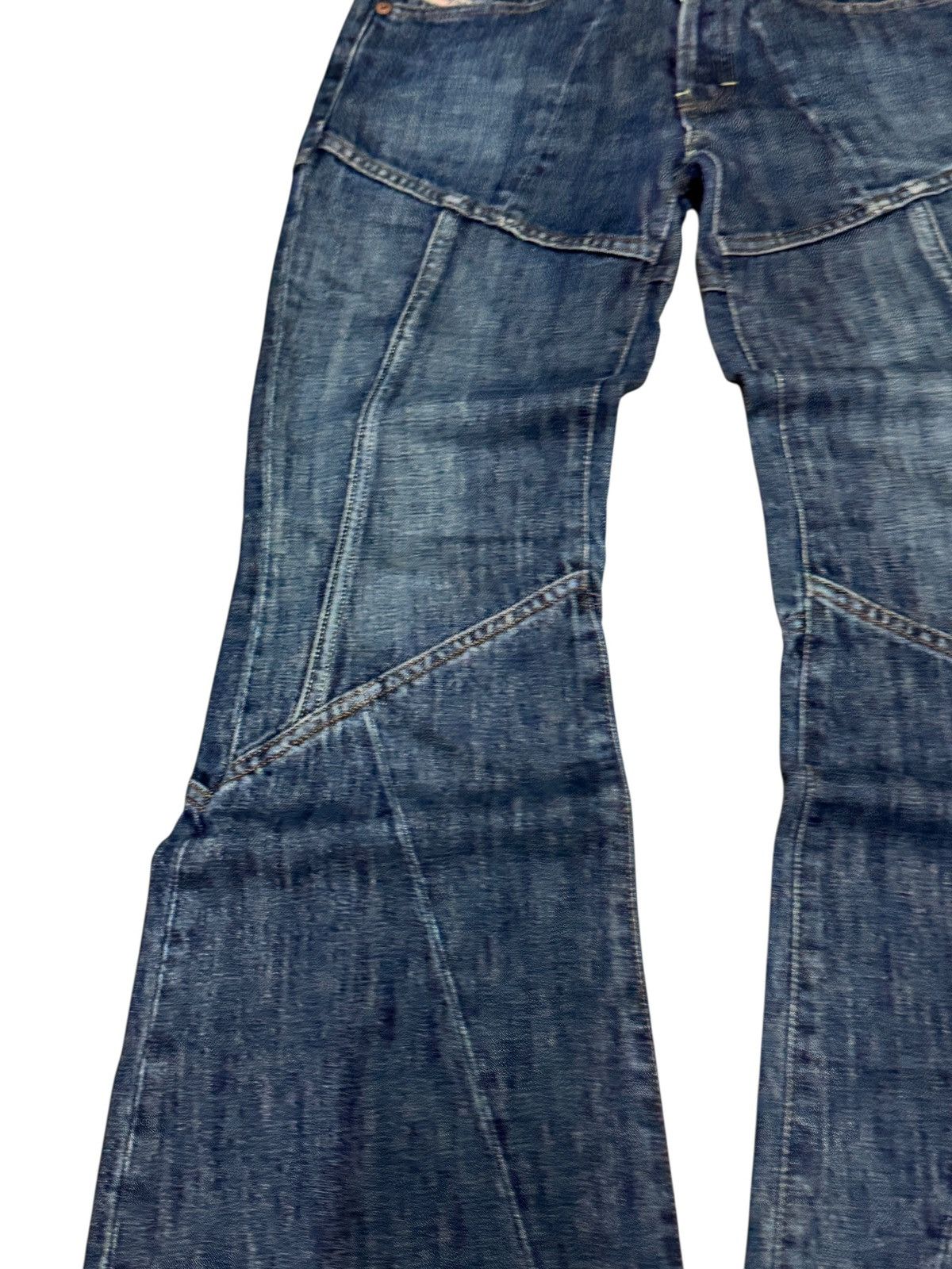 Diesel DIESEL INDUSTRY Flared Reconstructed Low Rise Denim Size US 28 / EU 44 - 7 Thumbnail