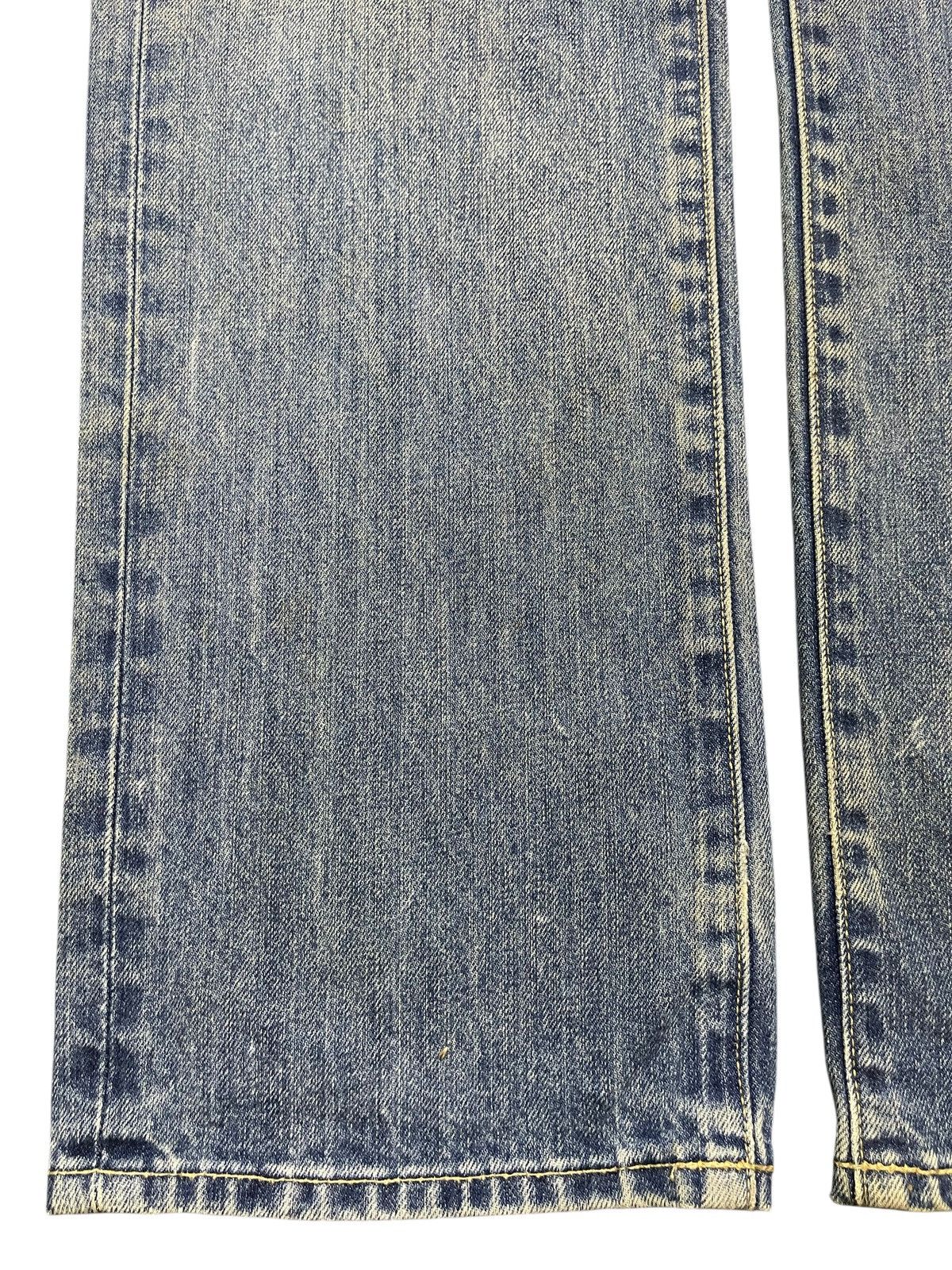 Uniqlo Vintage Japanese Uniqlo Blue Mud Wash Faded Distressed Jeans Size US 33 - 7 Thumbnail