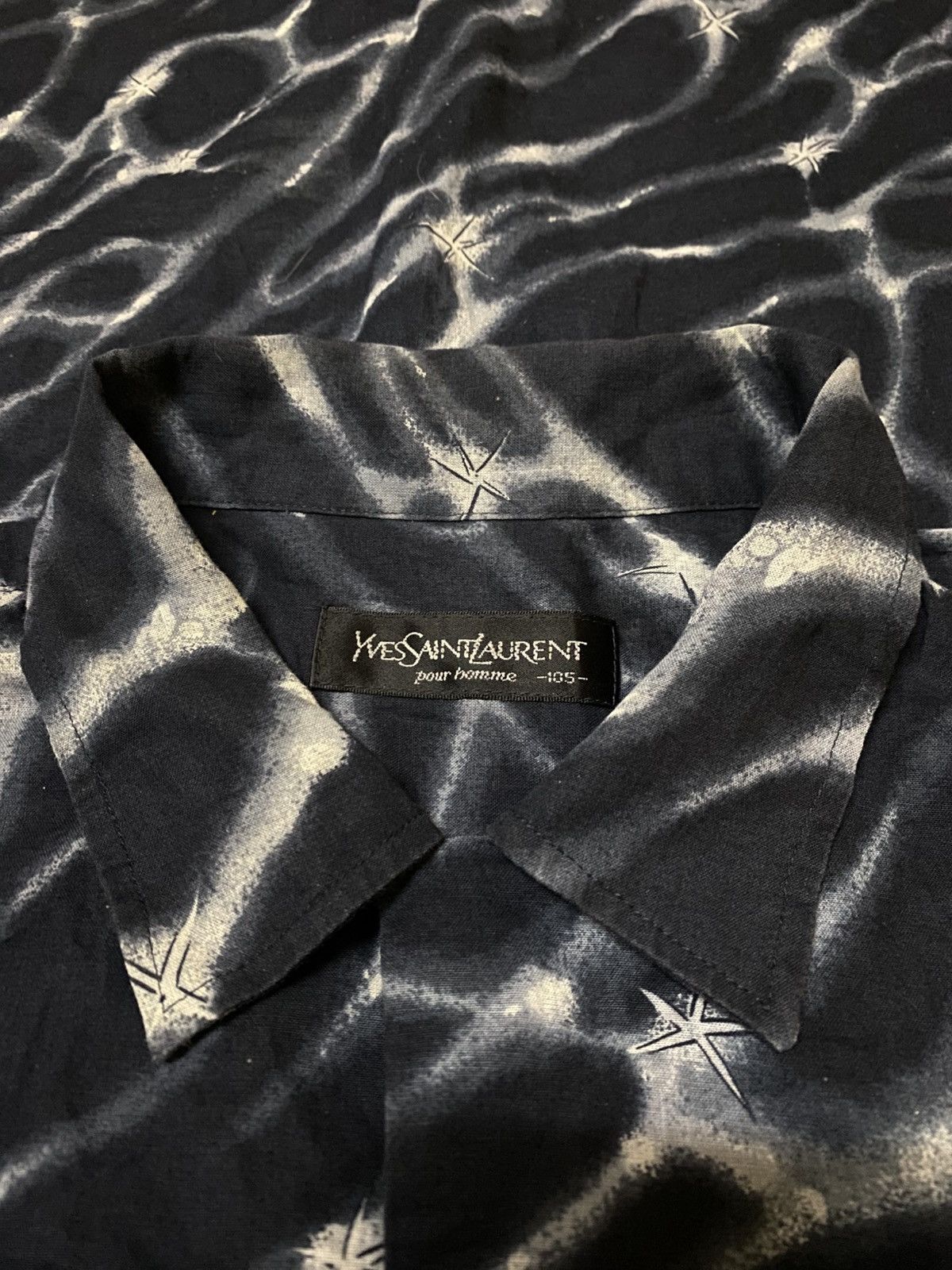 Yves Saint Laurent YSL Fullprint Stardust Pattern Button Up Shirt Size US XL / EU 56 / 4 - 8 Thumbnail