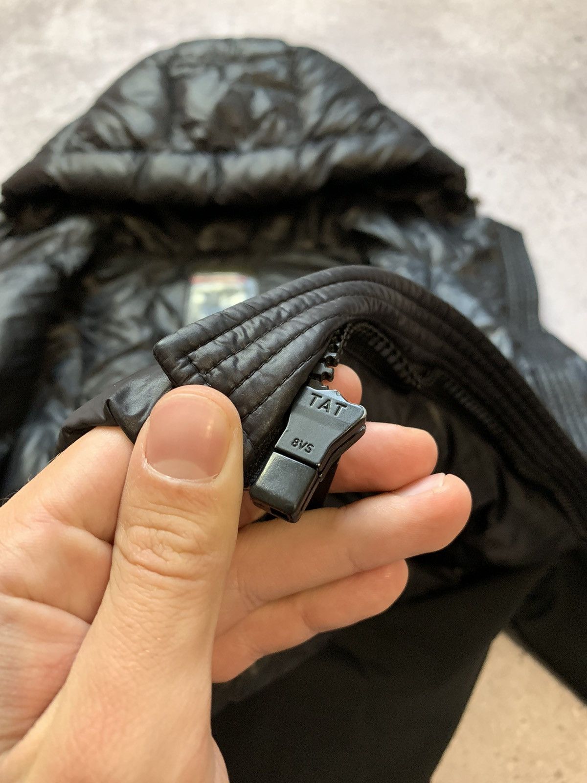 Prada Prada Sport Tech Puffer Jacket with triangle logo. Size M / US 6-8 / IT 42-44 - 11 Thumbnail