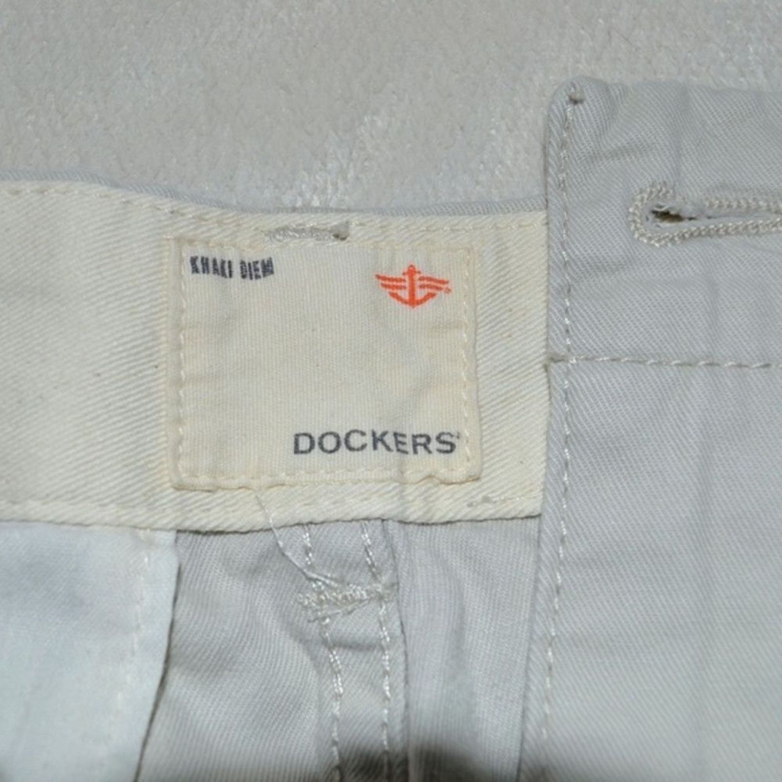 Dockers Docker’s Men’s Shorts Light Tan | Sz 33 Size US 33 - 3 Thumbnail