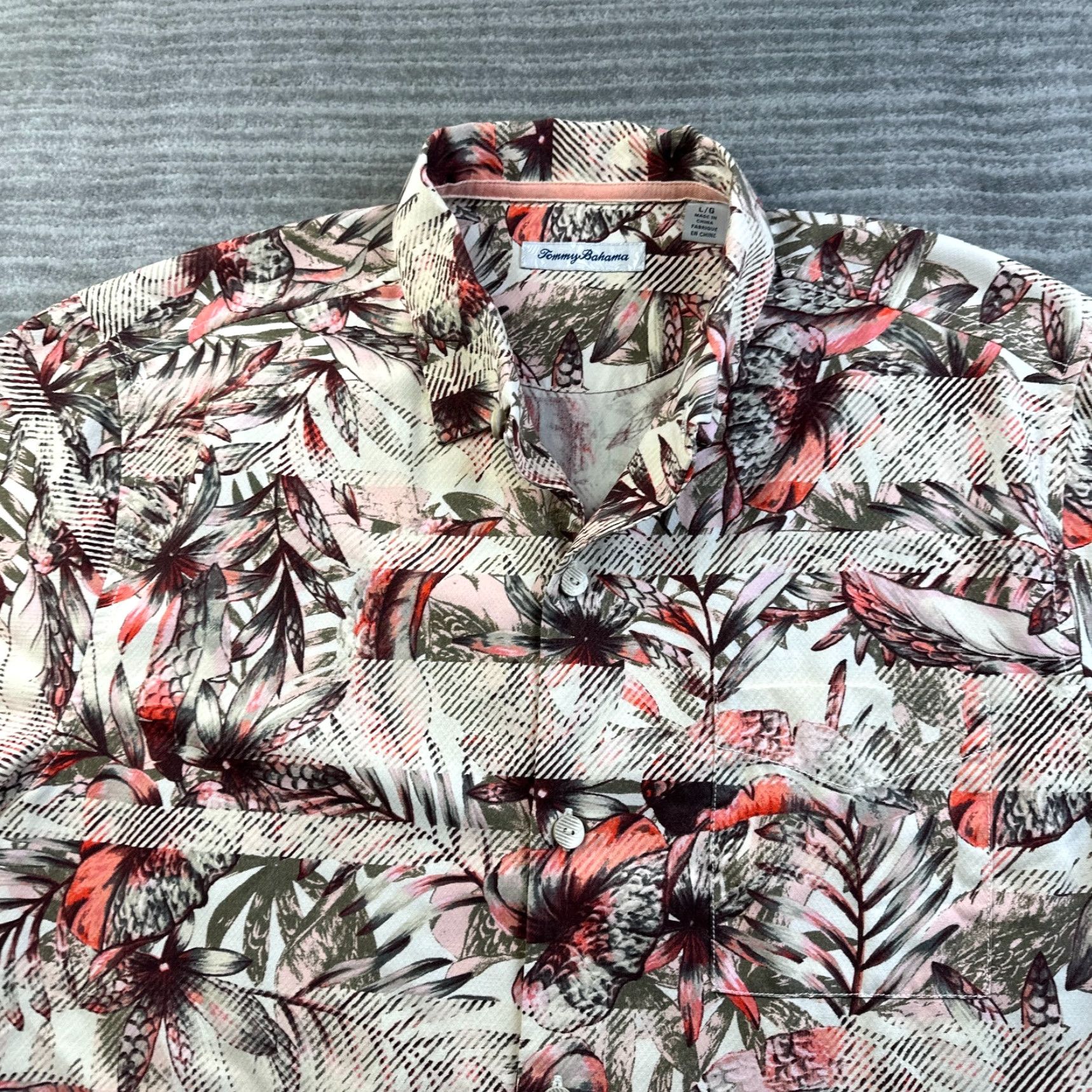 Tommy Bahama Tommy Bahama Shirt Mens Large Island Zone Camp Performance Coolmax Shirt Size US L / EU 52-54 / 3 - 3 Thumbnail