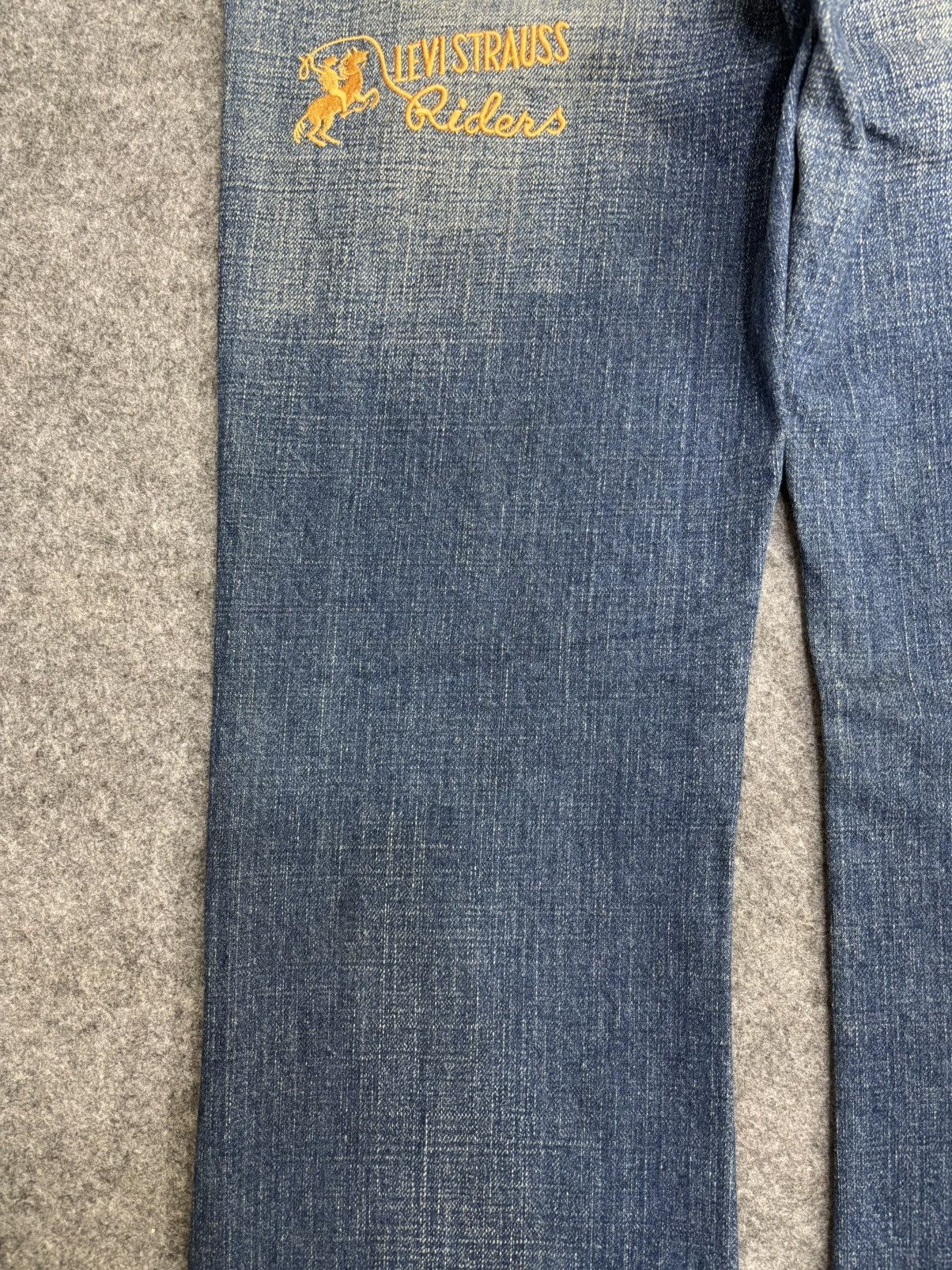 Levi's 💥Archival Flare💥Levis 517 Embroidery Denim F597 Size US 31 - 17 Thumbnail