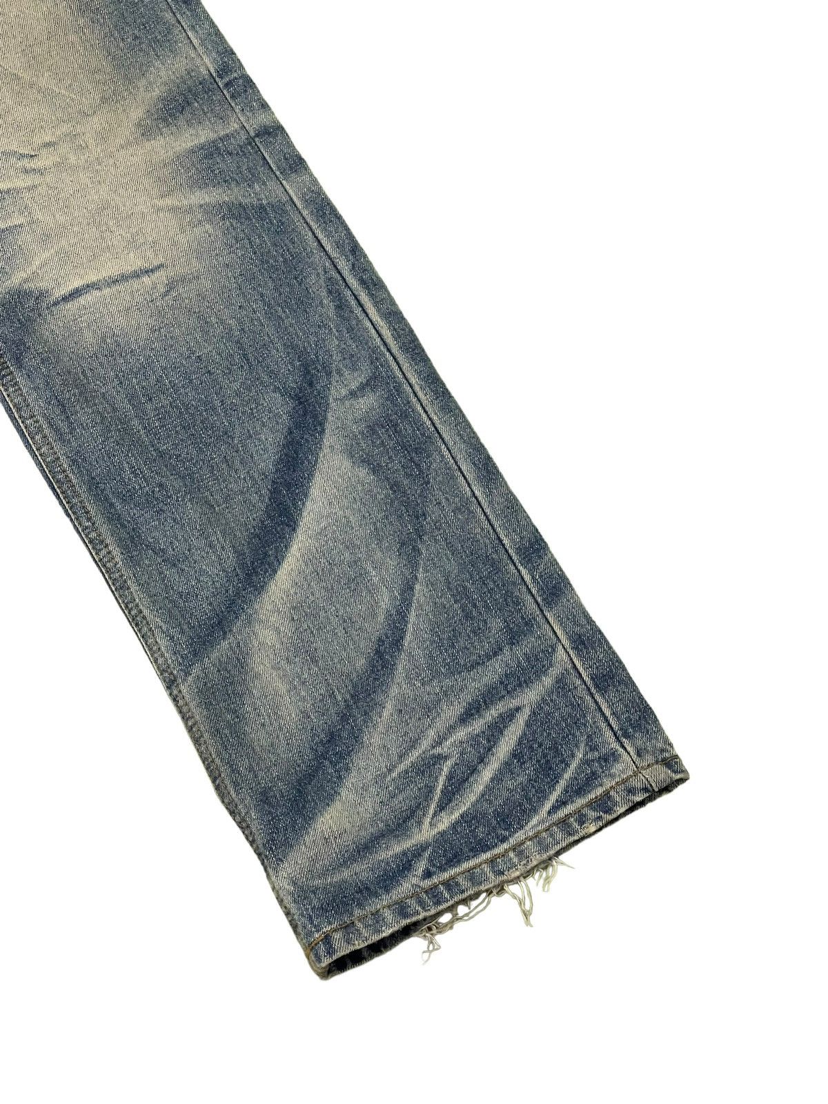 Japanese Brand Slim Jeans Improves Faded Distress Denim 8🟦7 Size US 35 - 4 Thumbnail