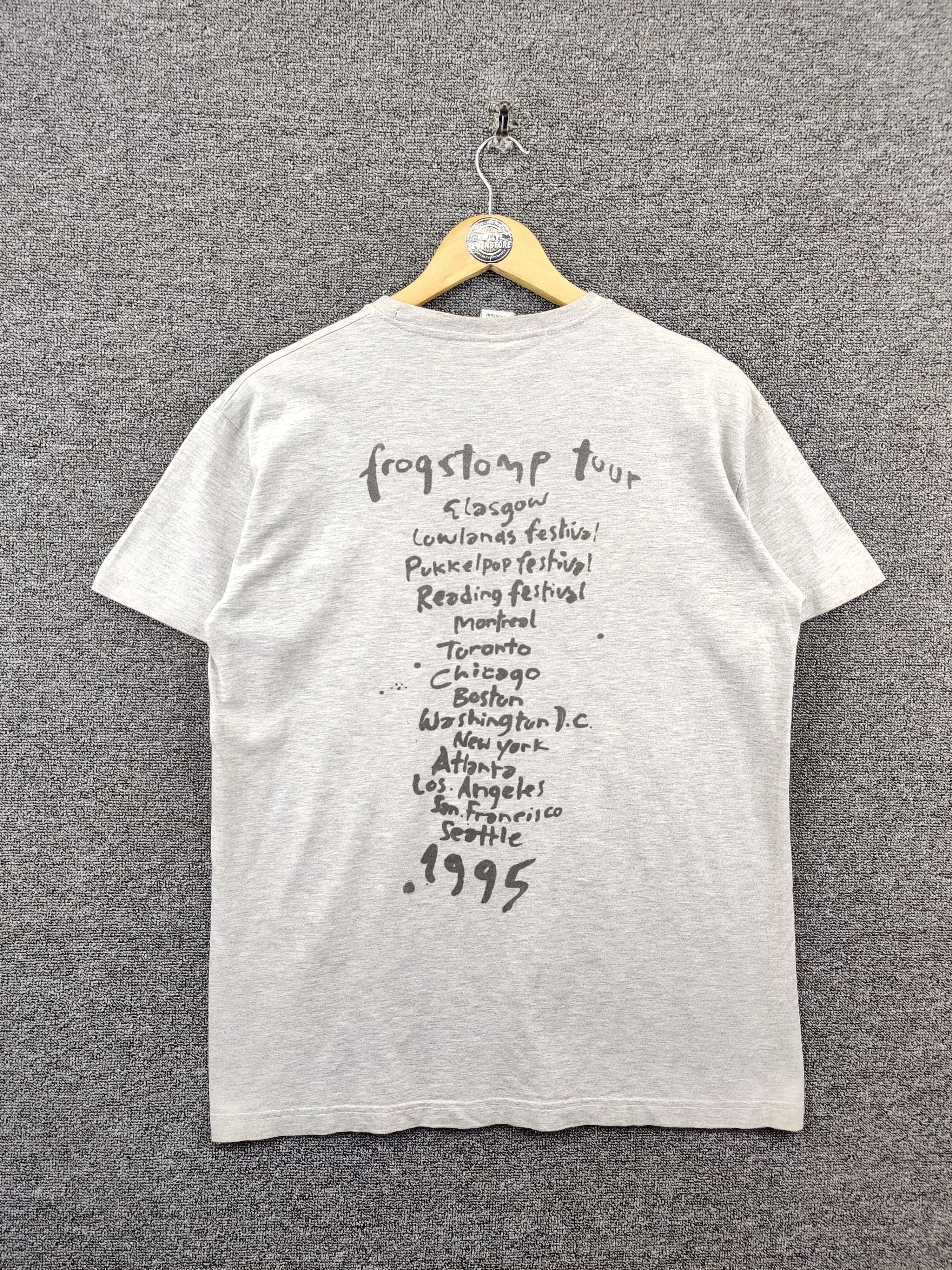 Band Tees Vintage Silverchair Frogstomp Album Band Tee Tshirt Size US M / EU 48-50 / 2 - 6 Thumbnail