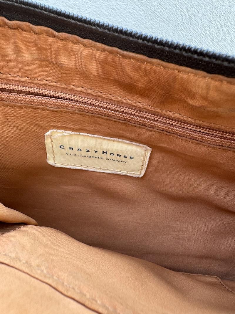Designer Liz Claiborne Crazy Horse Shoulder Bag Size ONE SIZE - 5 Thumbnail