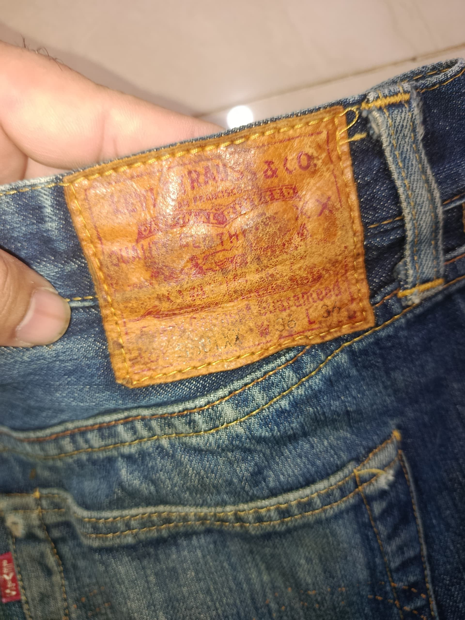 Levi's DISTRESSED LEVIS S501XX #555 BIG E SELVEDGE DENIM Size US 36 / EU 52 - 12 Thumbnail