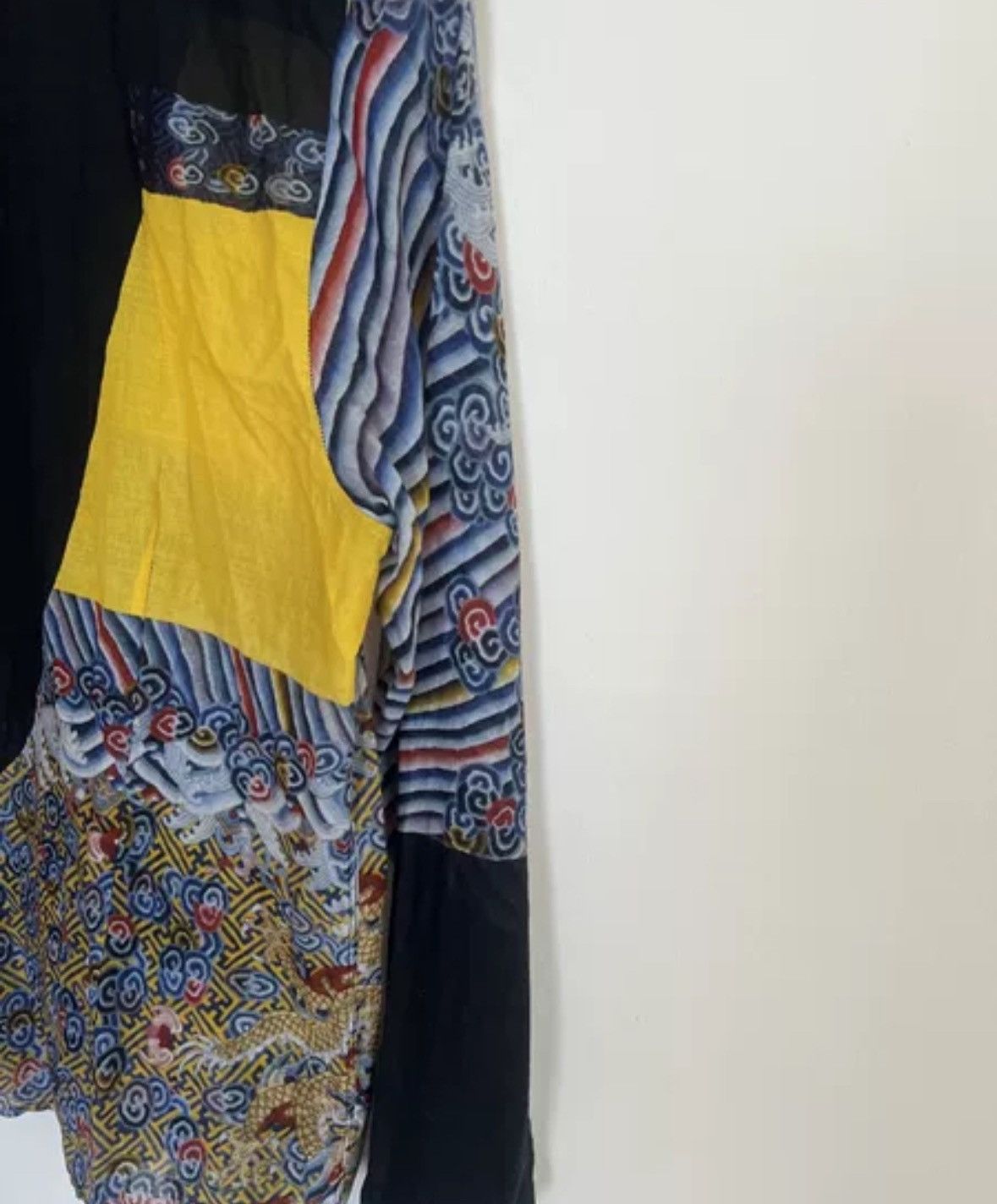 Dries Van Noten Dries van noten Dragon pattern Xiangyun shirt 2412-Nextarrow Size US M / EU 48-50 / 2 - 5 Thumbnail