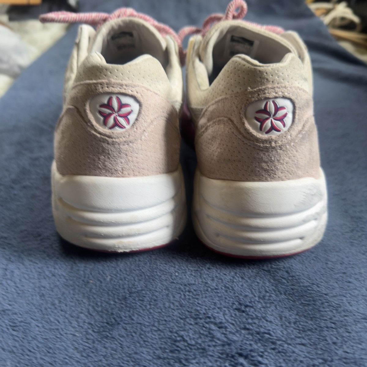 Ronnie Fieg Ronnie Fieg Puma : R698 Low TSP Sakura Size US 11 / EU 44 - 5 Thumbnail