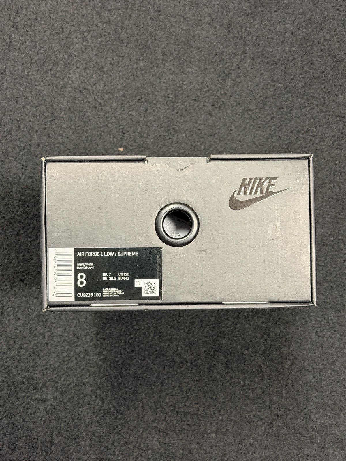 Nike × Supreme DS Supreme x Nike Air Force 1 White Low Tops size 8 Size US 8 / EU 41 - 8 Thumbnail