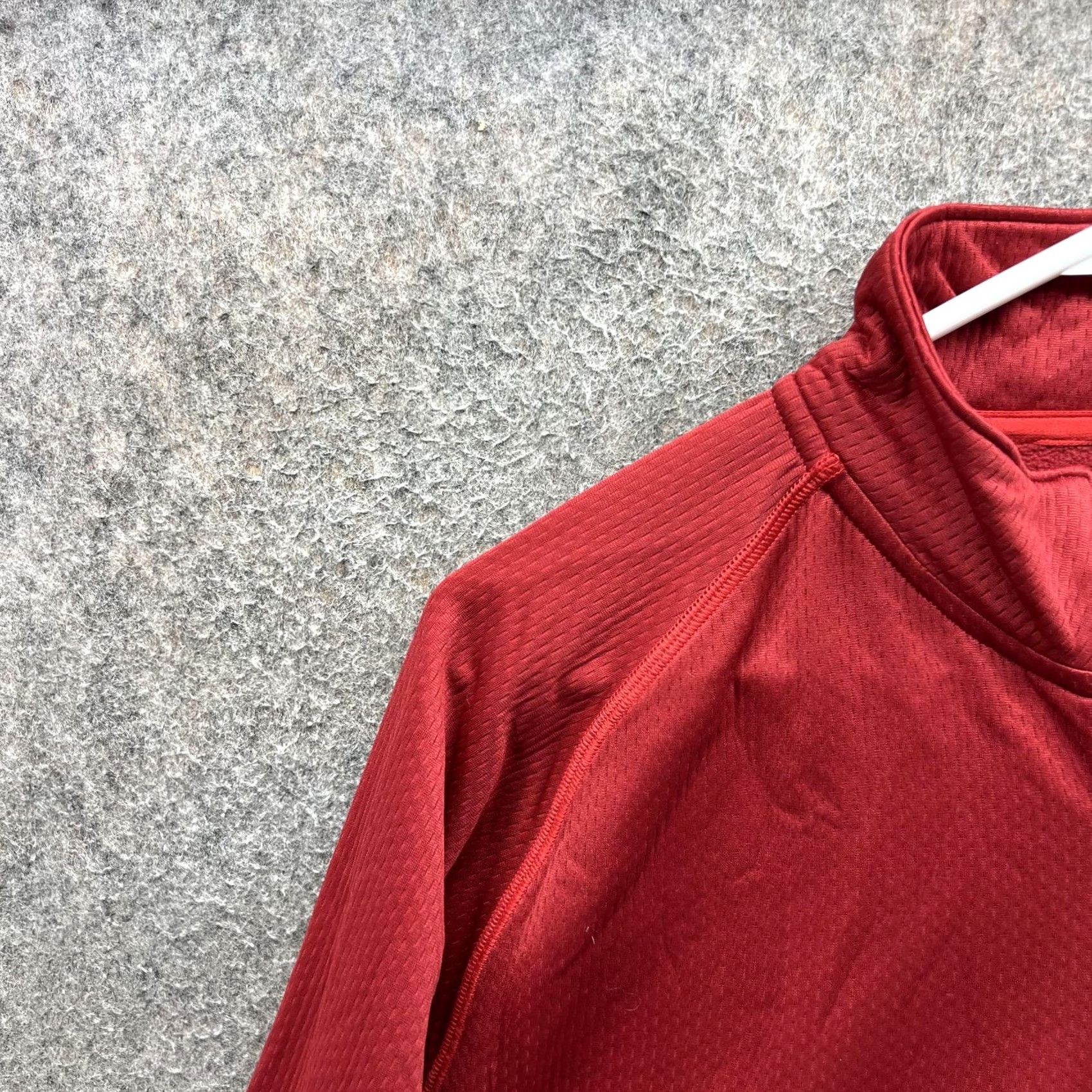 Under Armour Under Armour Pullover Mens L Red 1/4 Zip Long Sleeve Athletic Running Top Size US L / EU 52-54 / 3 - 7 Thumbnail