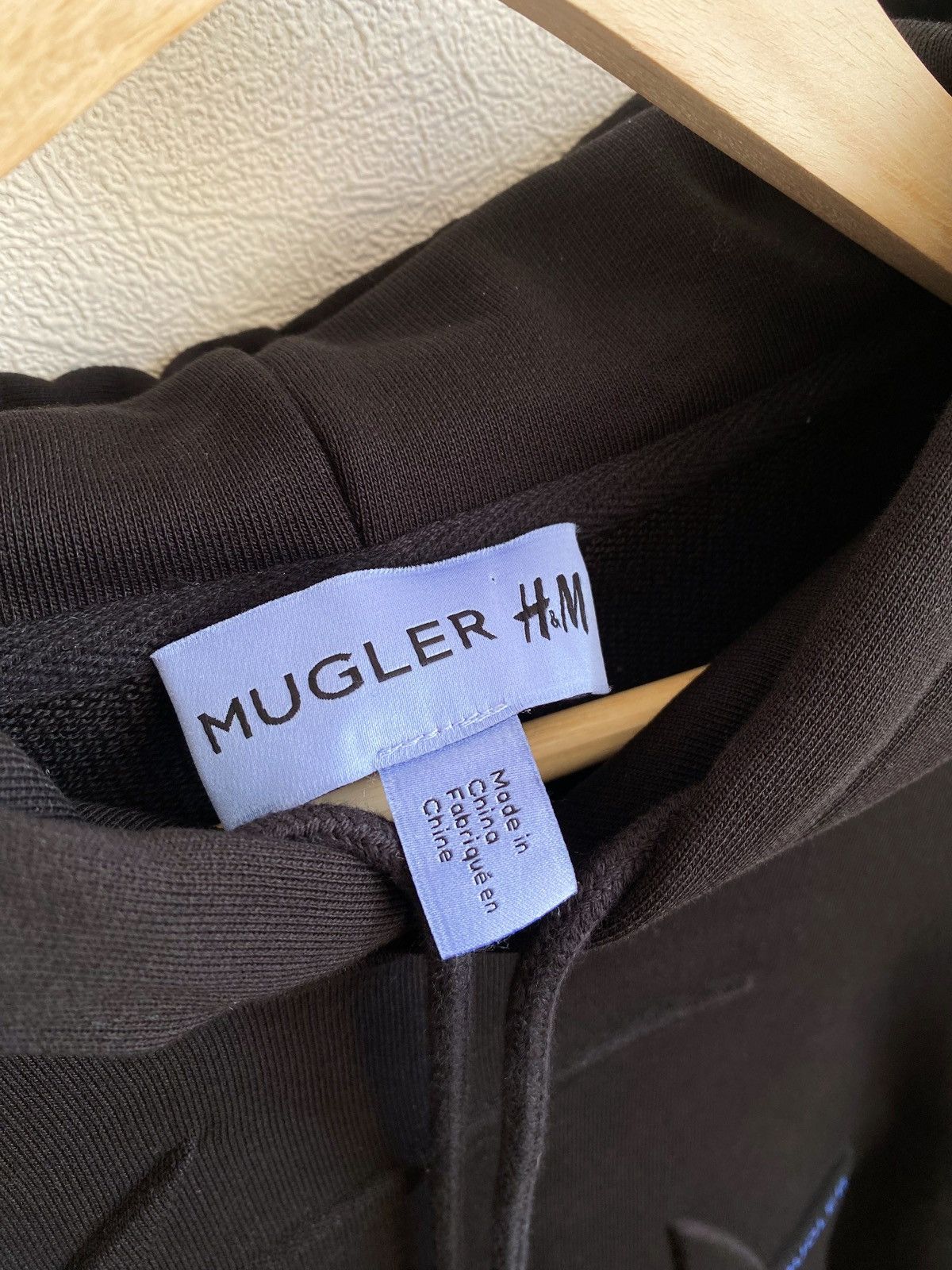 Mugler Mugler x H&M Star Motif Hoodie Size S Size US S / EU 44-46 / 1 - 9 Thumbnail