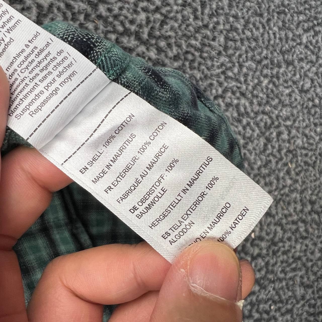 UNTUCKit UNTUCKit Calder Button Down Shirt XL RegularFit PlaidFlannel Size US XL / EU 56 / 4 - 7 Thumbnail