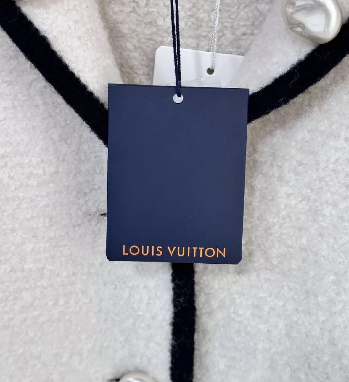 Louis Vuitton Louis Vuitton sweater2412-Nextarrow Size US S / EU 44-46 / 1 - 6 Thumbnail