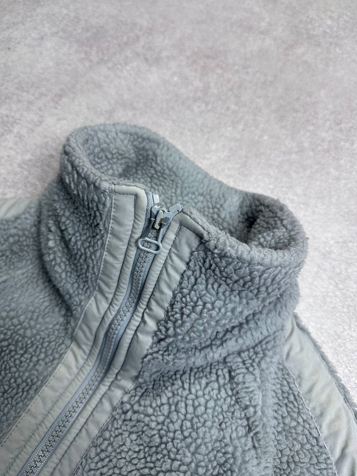 Nike Vintage 90's Nike Retro Fleece Sherpa Jacket Y2K L Womans Size L / US 10 / IT 46 - 4 Thumbnail