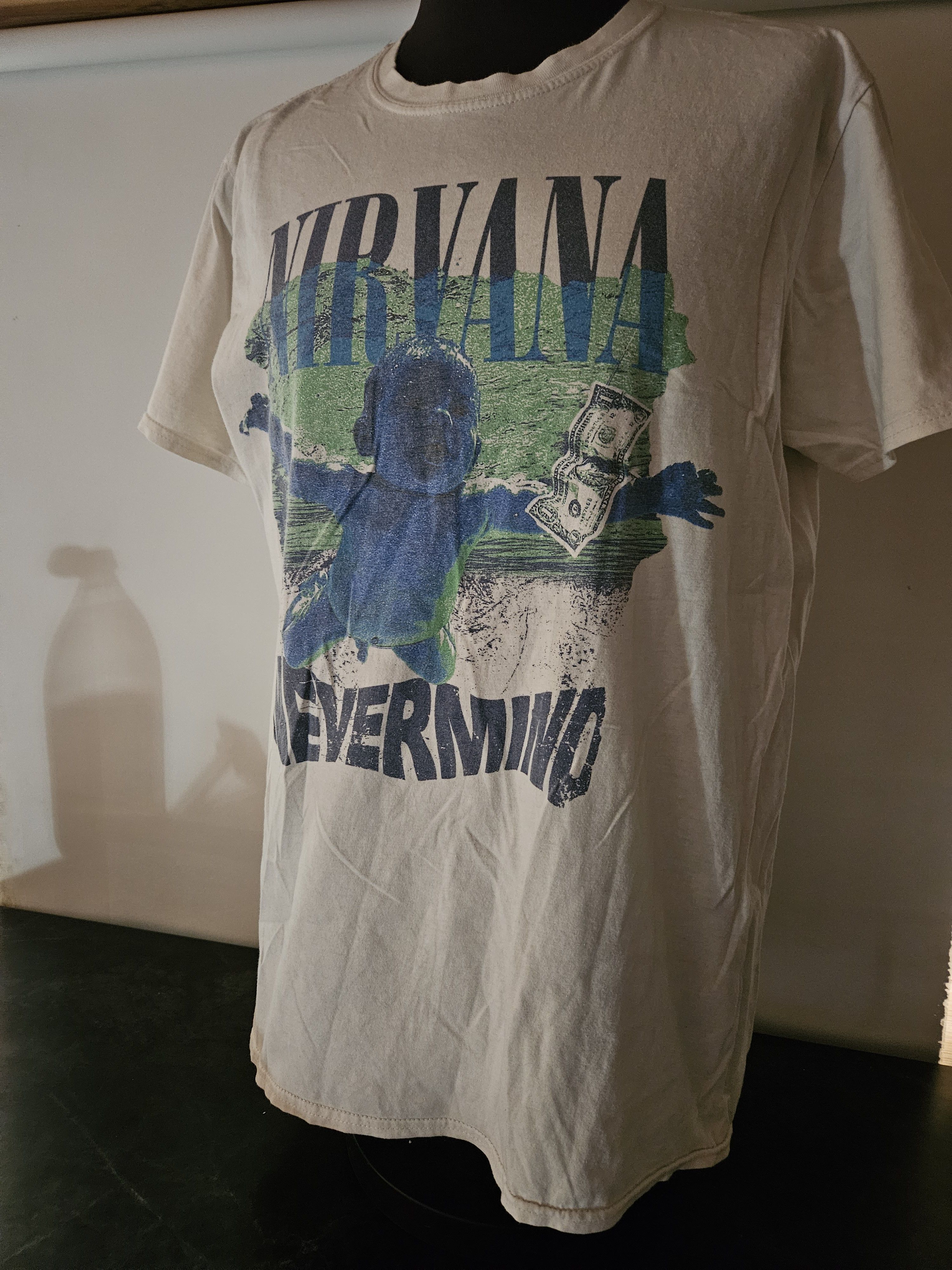 Band Tees Nirvana Nevermind Size US L / EU 52-54 / 3 - 1 Thumbnail