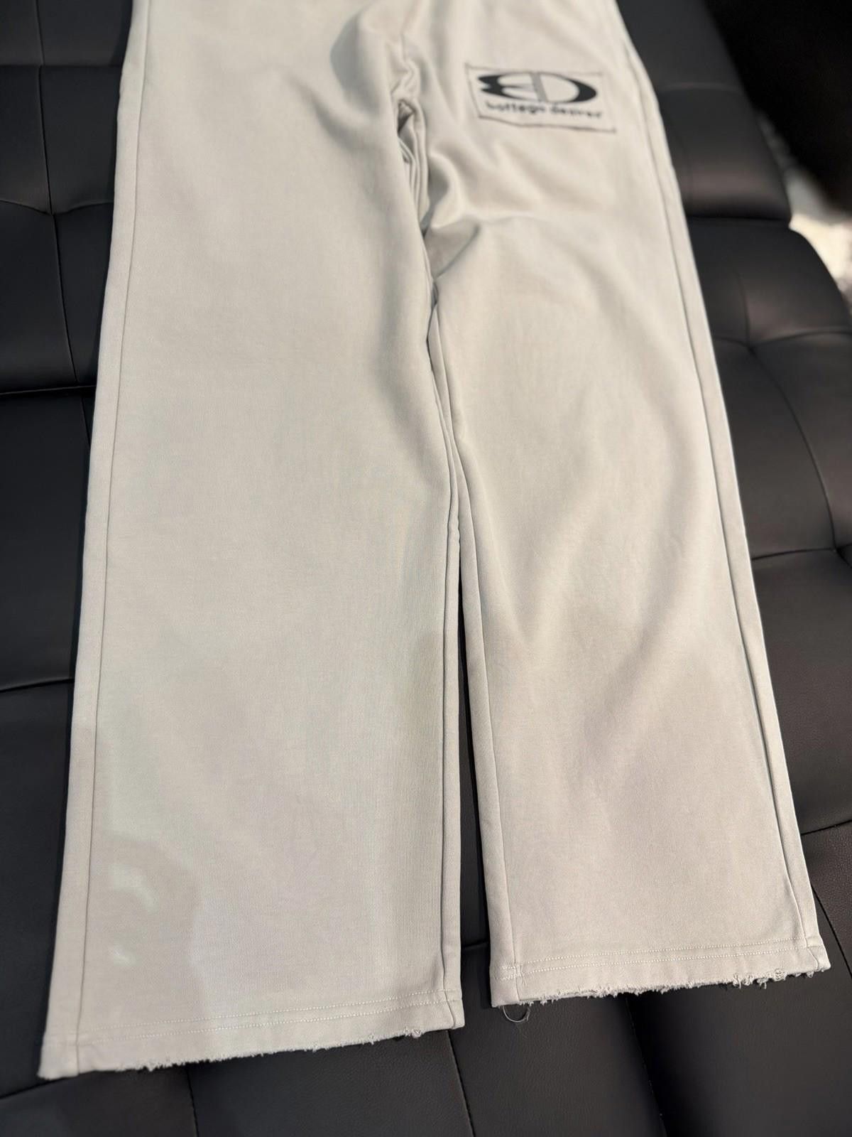 Bottega Veneta Bottega Desires Men’s Size Small Sweatpants Grey Size US 30 / EU 46 - 4 Thumbnail