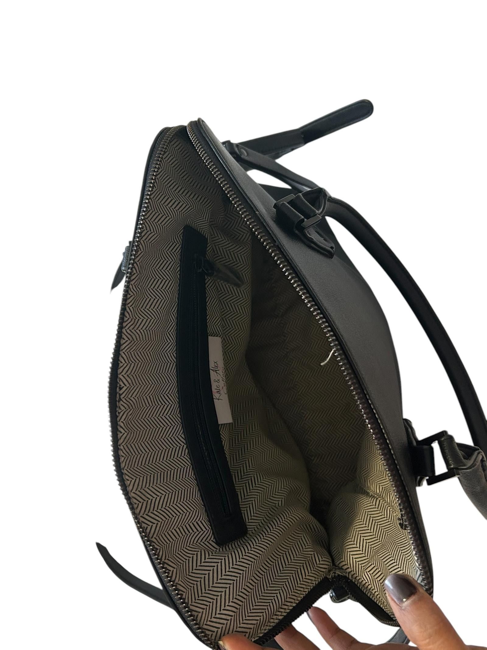 Designer Stylish Black Designer Handbag Size ONE SIZE - 7 Thumbnail
