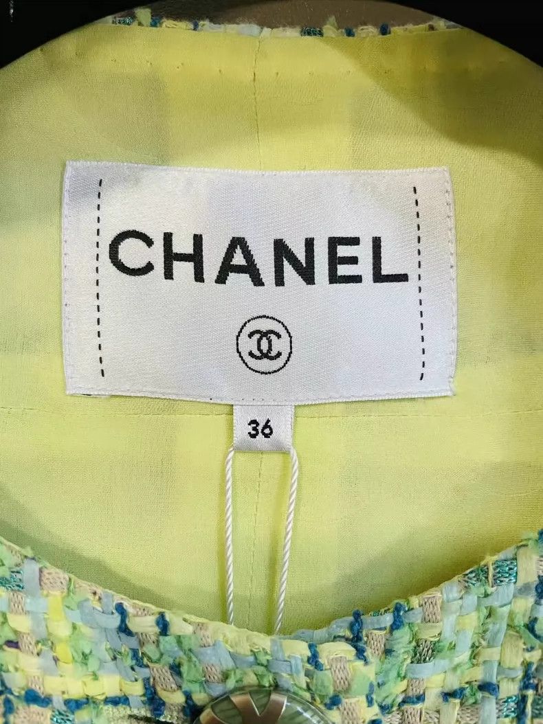 Chanel Chanel 19 Spring and Summer Preview Series Avocado Green J Size XXS / US 00 / IT 34 - 4 Thumbnail