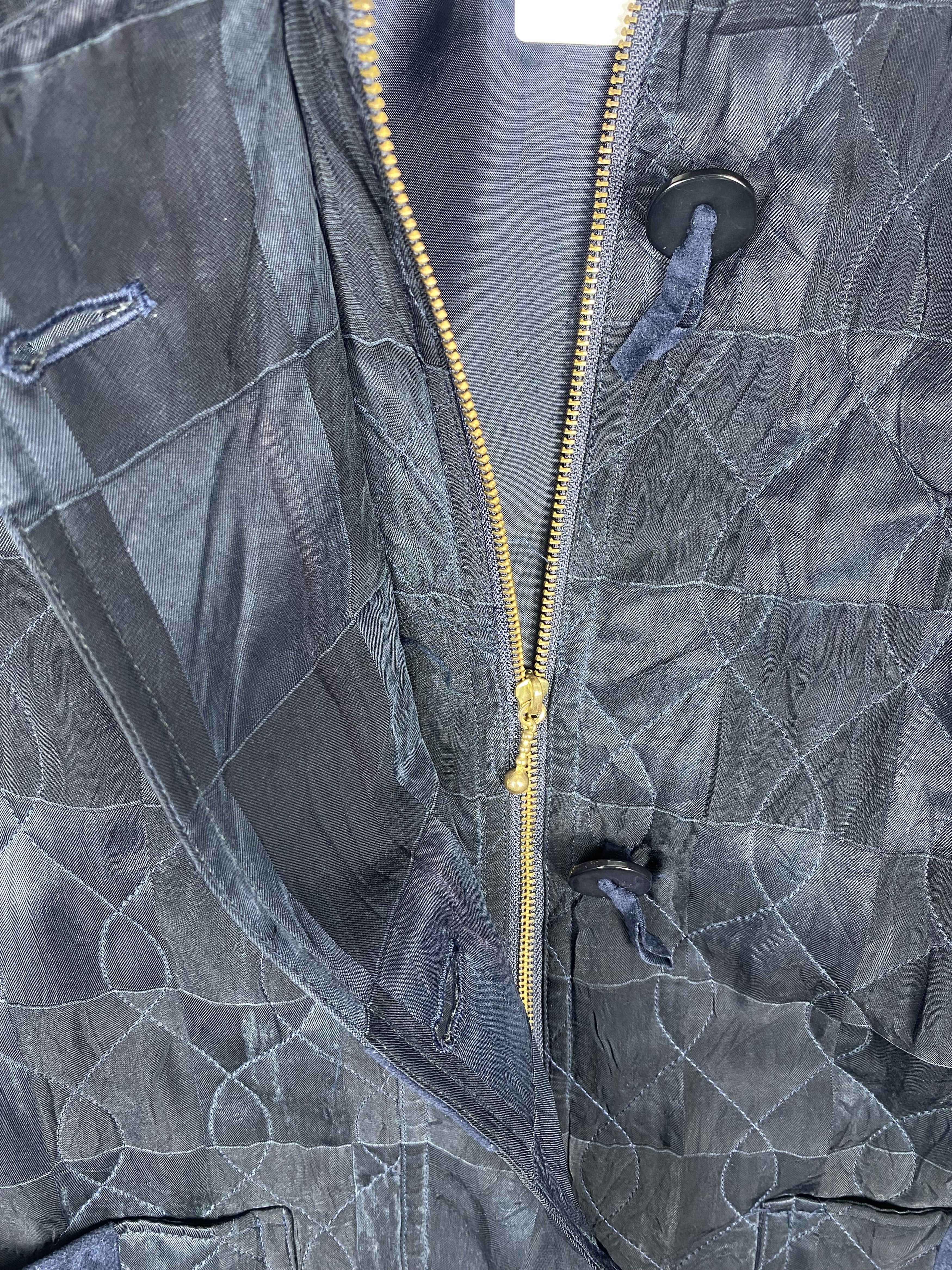 Japanese Brand Vintage Authentic Quilted Zip Up Light Jacket Size US L / EU 52-54 / 3 - 7 Thumbnail