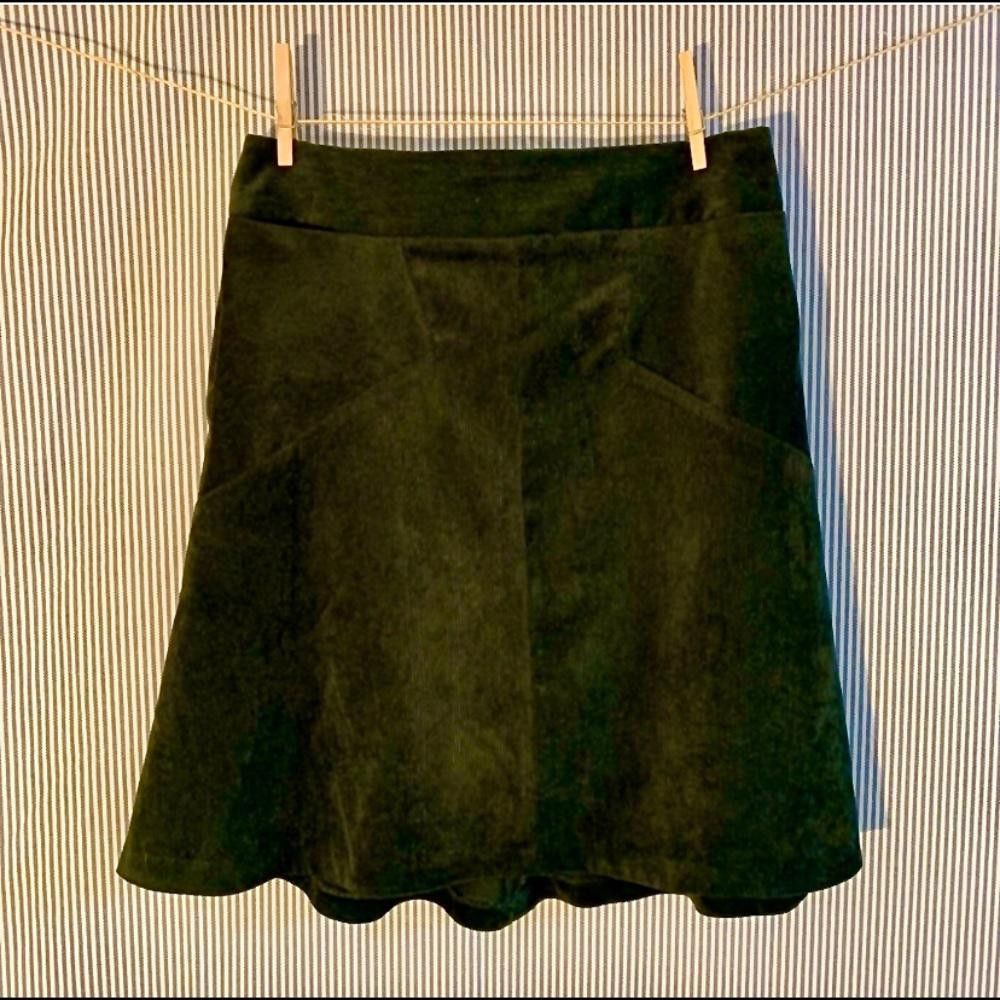 Designer NWT Chelsea & Theodore Dark Olive Corduroy A-Line Skirt, 8 Size 30" / US 8 / IT 44 - 7 Thumbnail