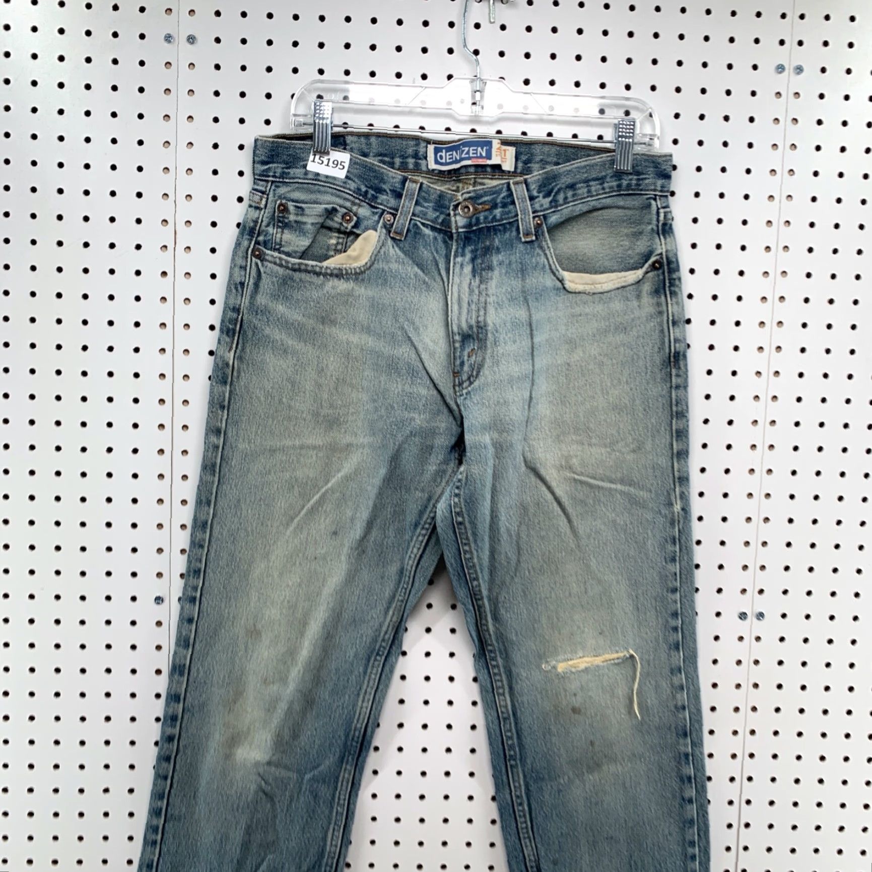 Levi's Levi's Jeans Main Selling Point: 281 Straight Fit Mens - Size 32x31 - Medium Wash Distressed - Denim Shirt? Size US 32 / EU 48 - 3 Thumbnail