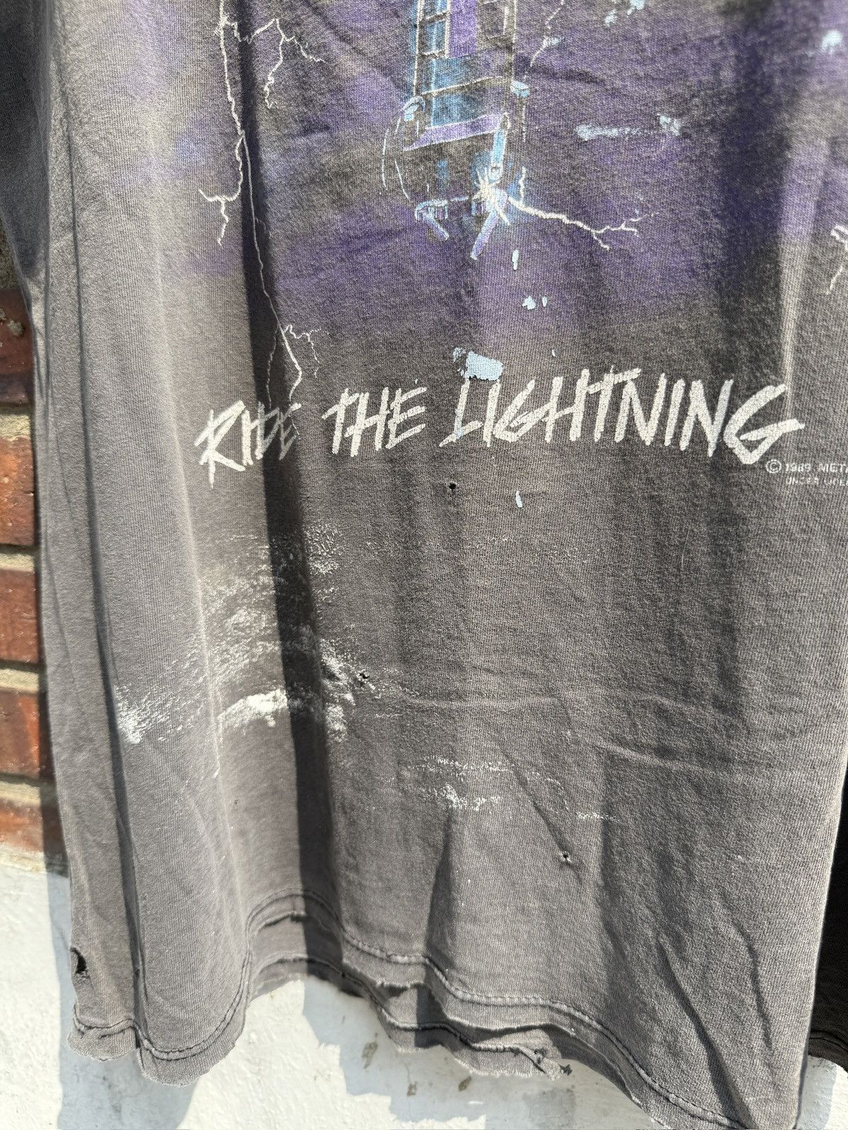 Band Tees × Metallica × Vintage 80s Metallica Electric Chair thrashed Tank top Size US XL / EU 56 / 4 - 3 Thumbnail