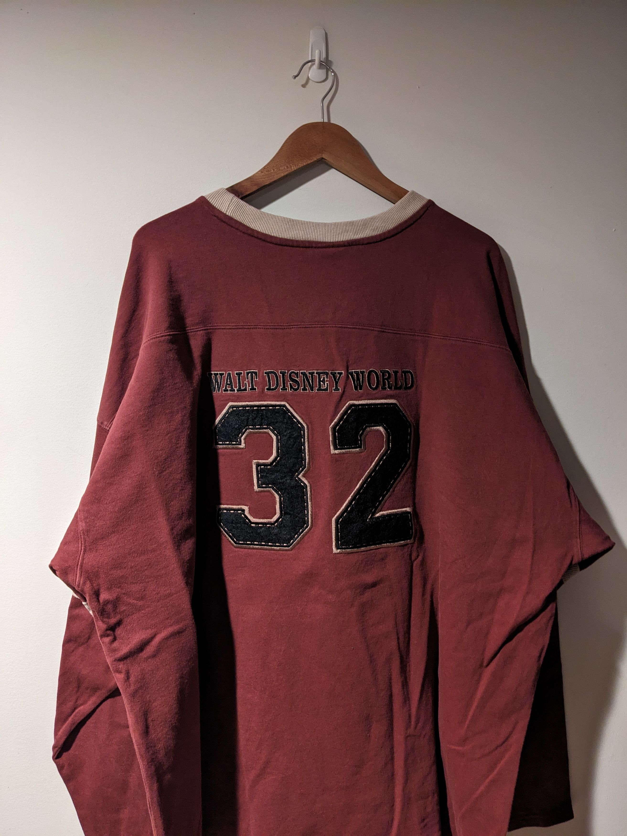 Disney Vintage Y2K Walt Disney World Pluto Mad Dogs Sweatshirt Size US XXL / EU 58 / 5 - 7 Thumbnail