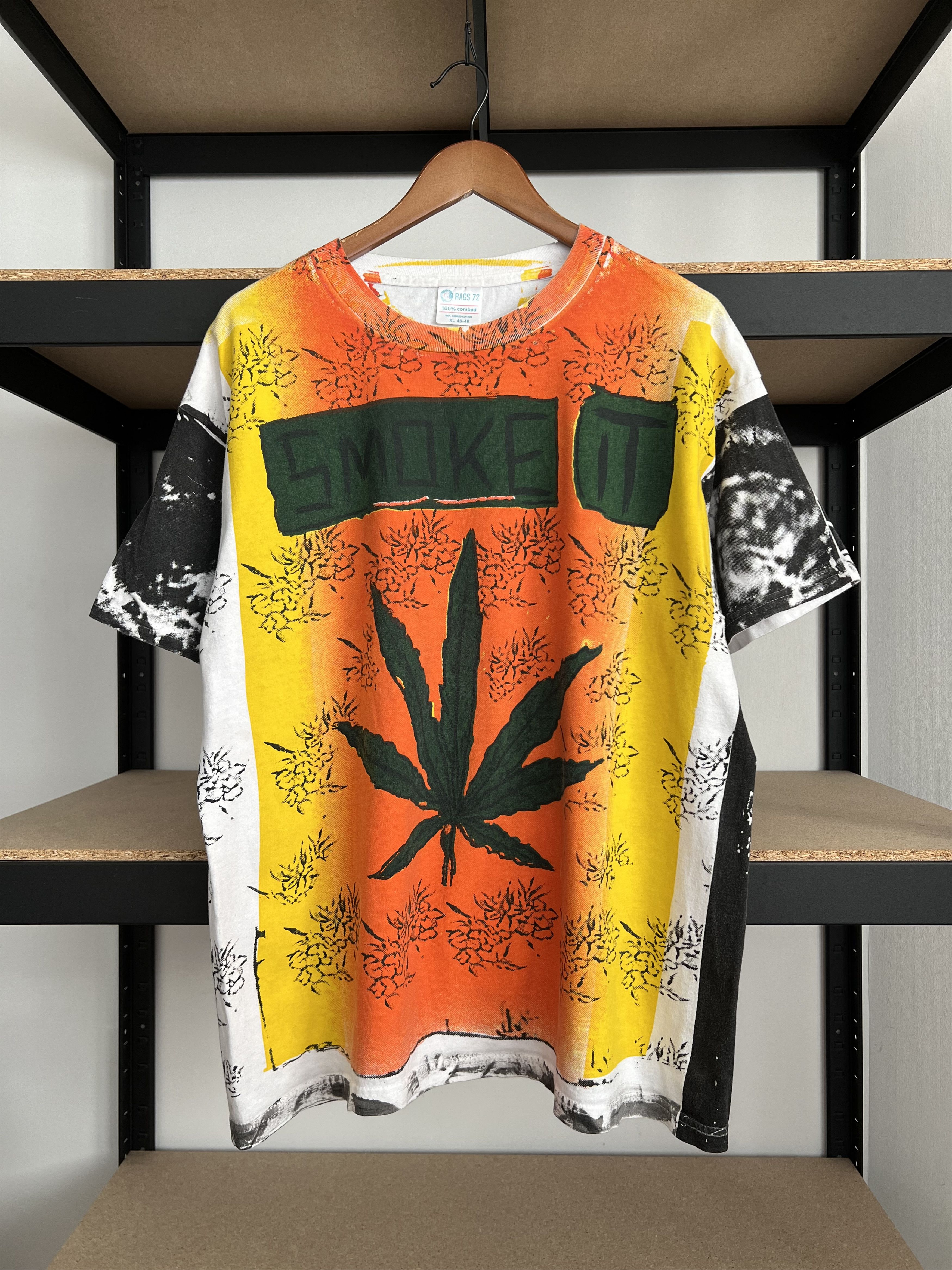 Vintage Smoke It Marijuana Cannabis Mosquitohead G-RAGS 72 T-shirt Size US XL / EU 56 / 4 - 1 Thumbnail