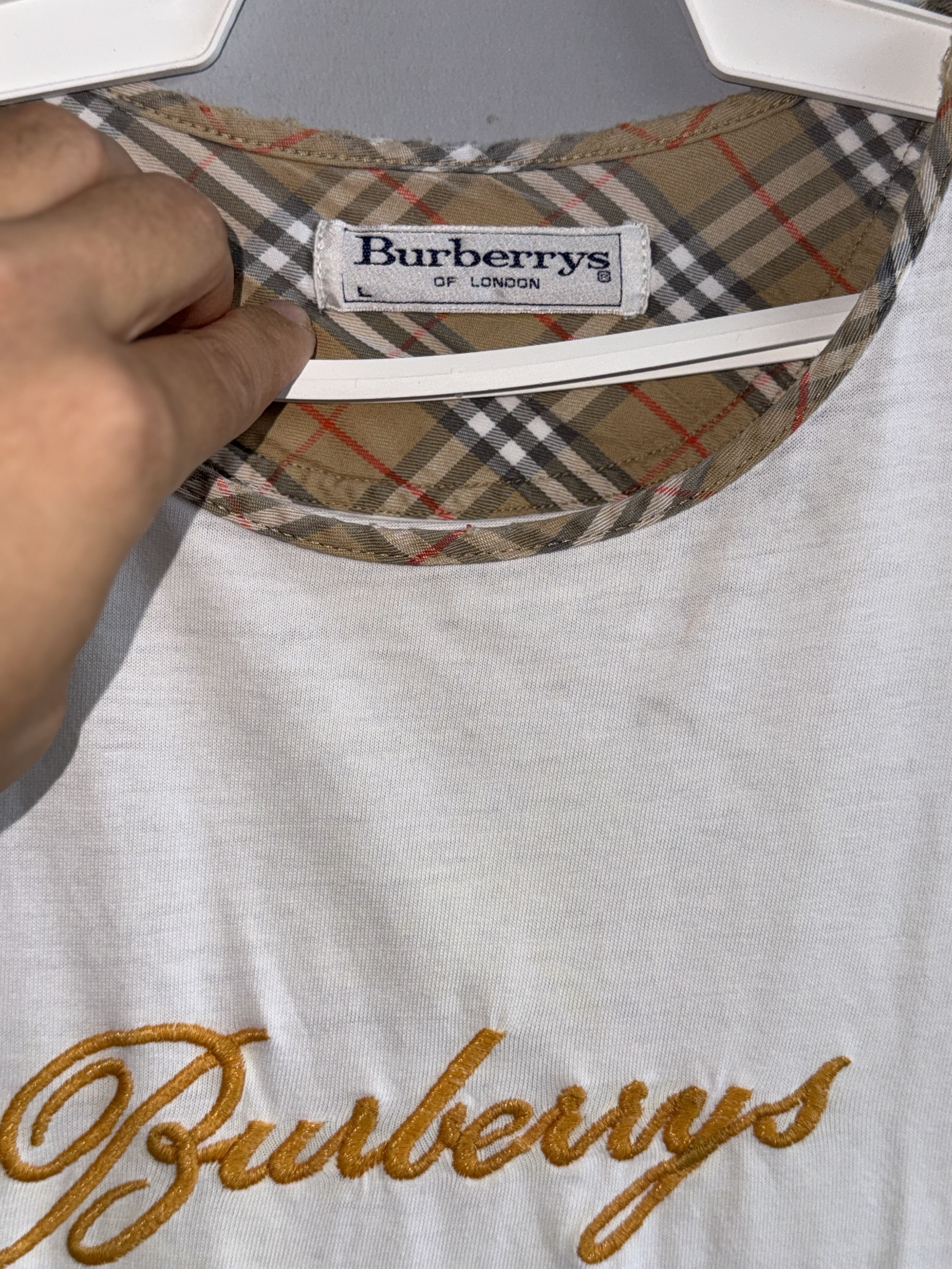 Burberry Burberry Nova Check Embroidered Logo T-Shirt Size L / US 10 / IT 46 - 4 Thumbnail