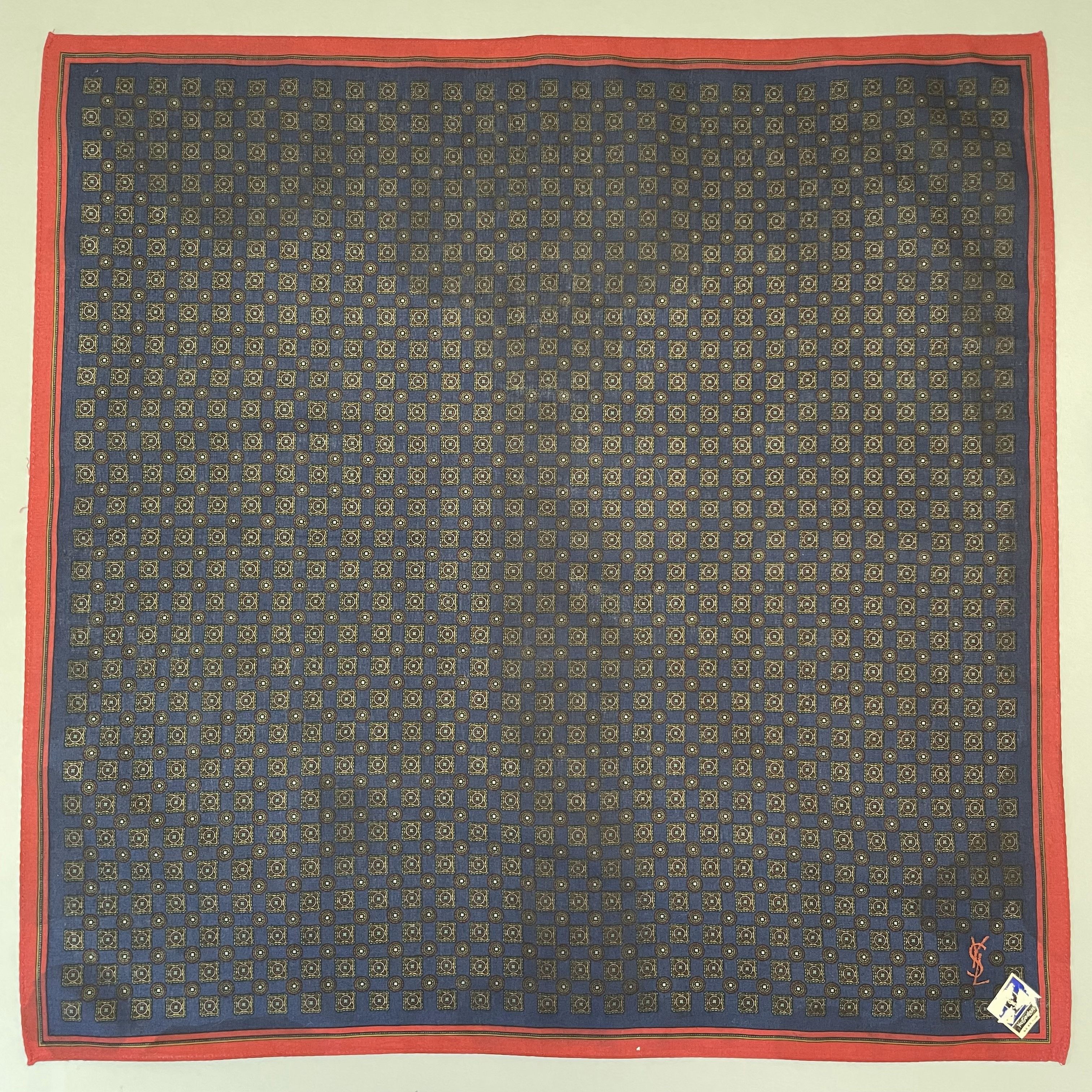 Vintage Yves Saint Laurent Handkerchief / Neckerchief - 4224 Size ONE SIZE - 2 Thumbnail